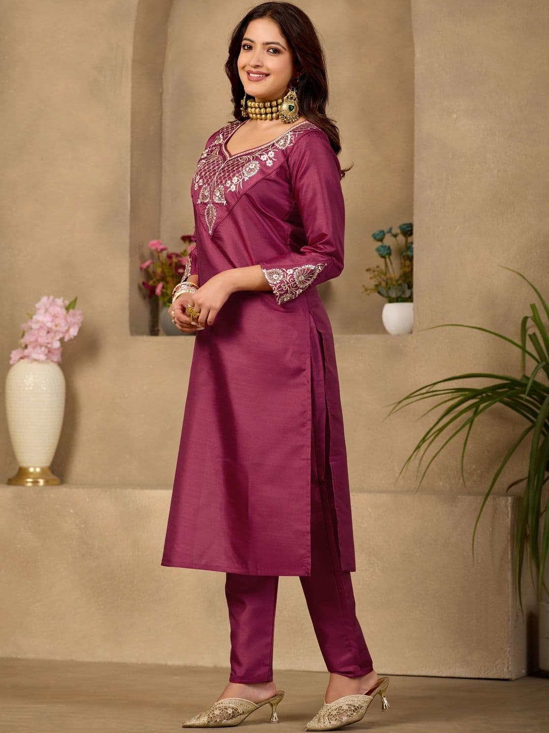 Sangria Embroidered Tunic with Trousers thumbnail 2