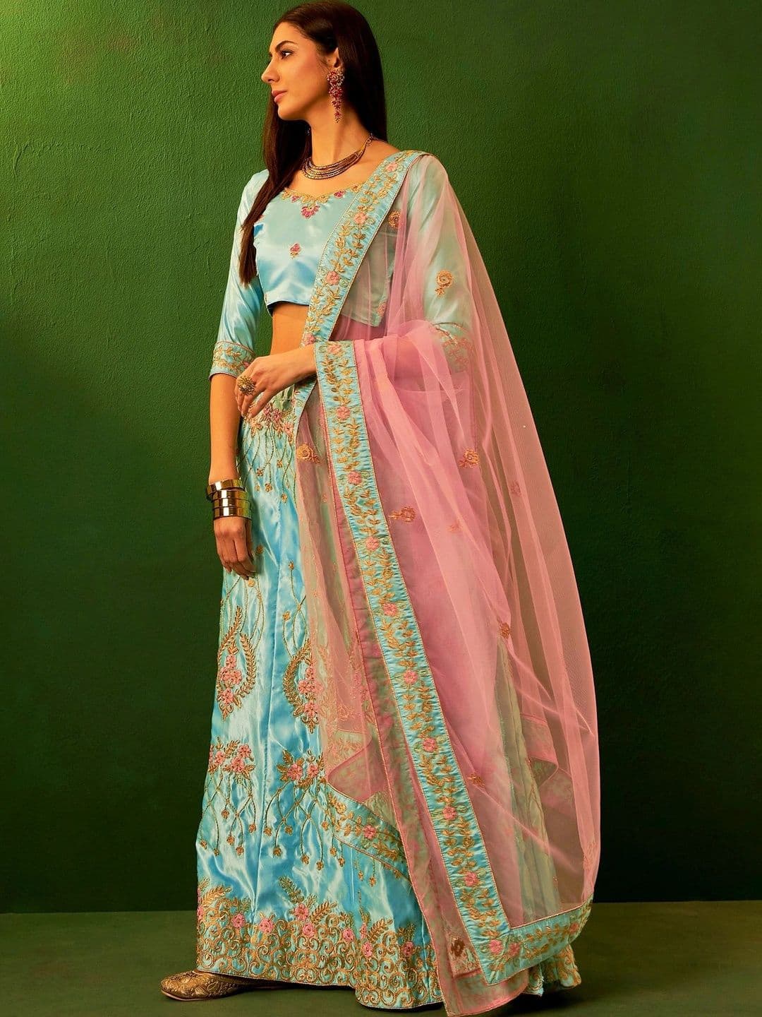 Mitera Embroidered Thread Work Semi-Stitched Lehenga & Unstitched Blouse With Dupatta thumbnail 6