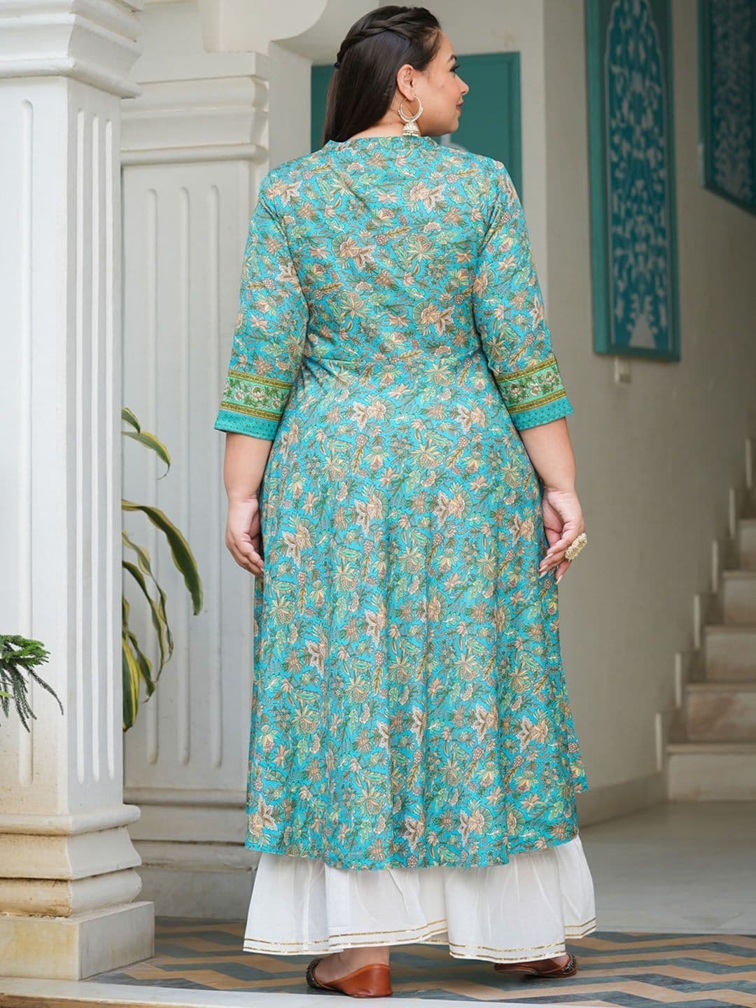 KALINI Plus Size Floral Printed Thread Work Anarkali Kurta thumbnail 2