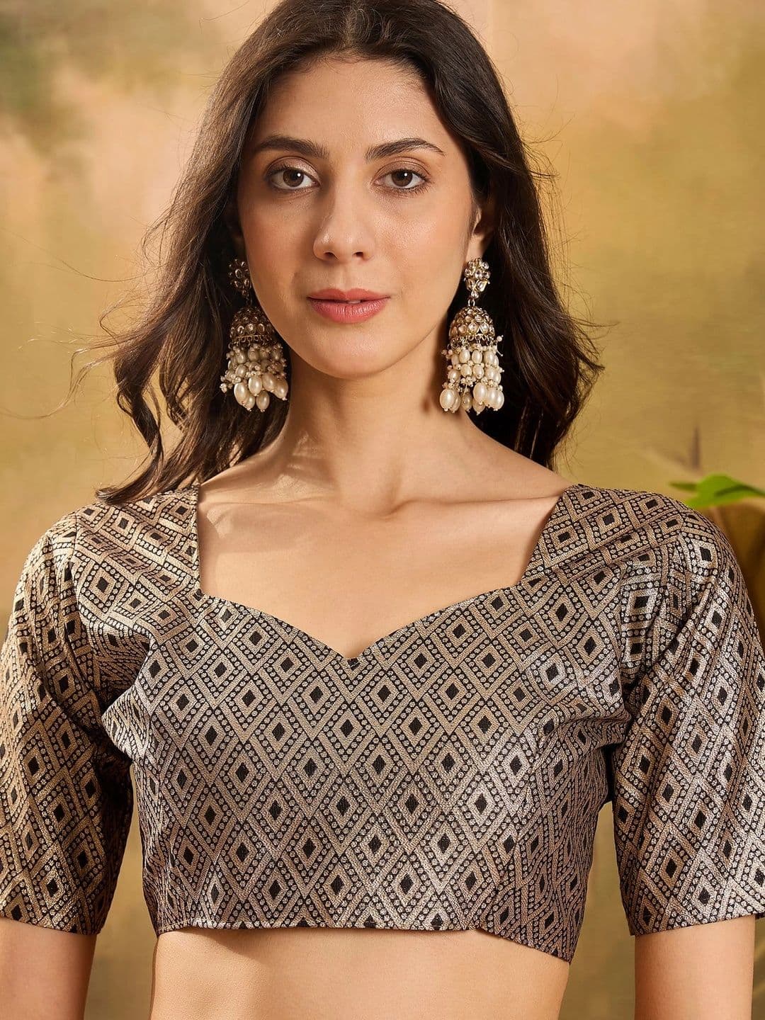 Mitera Semi-Stitched Lehenga & Unstitched Blouse With Dupatta thumbnail 2