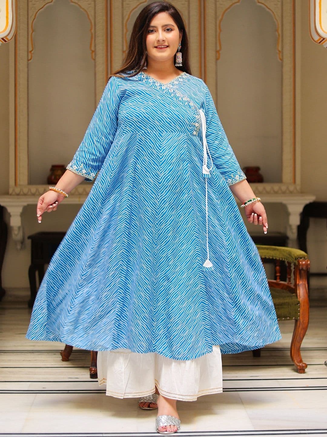 KALINI Plus Size Printed Mirror Work Angrakha Kurta thumbnail 5