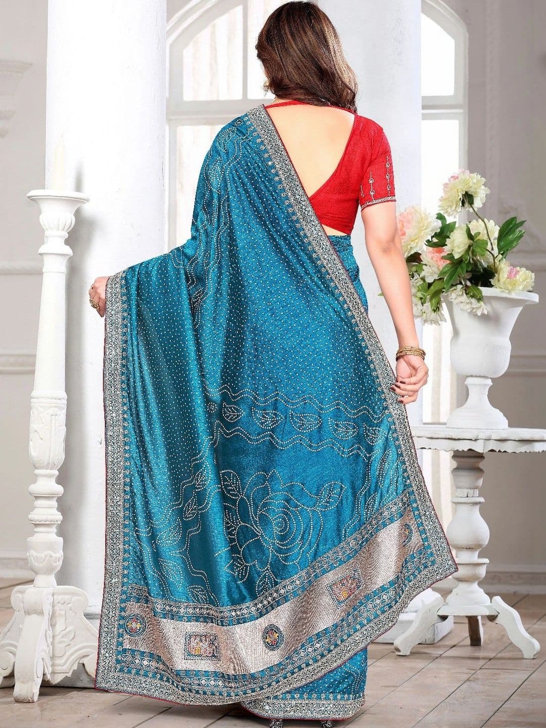 SmileyFashion Bandhani Embroidered Art Silk Designer Saree thumbnail 3
