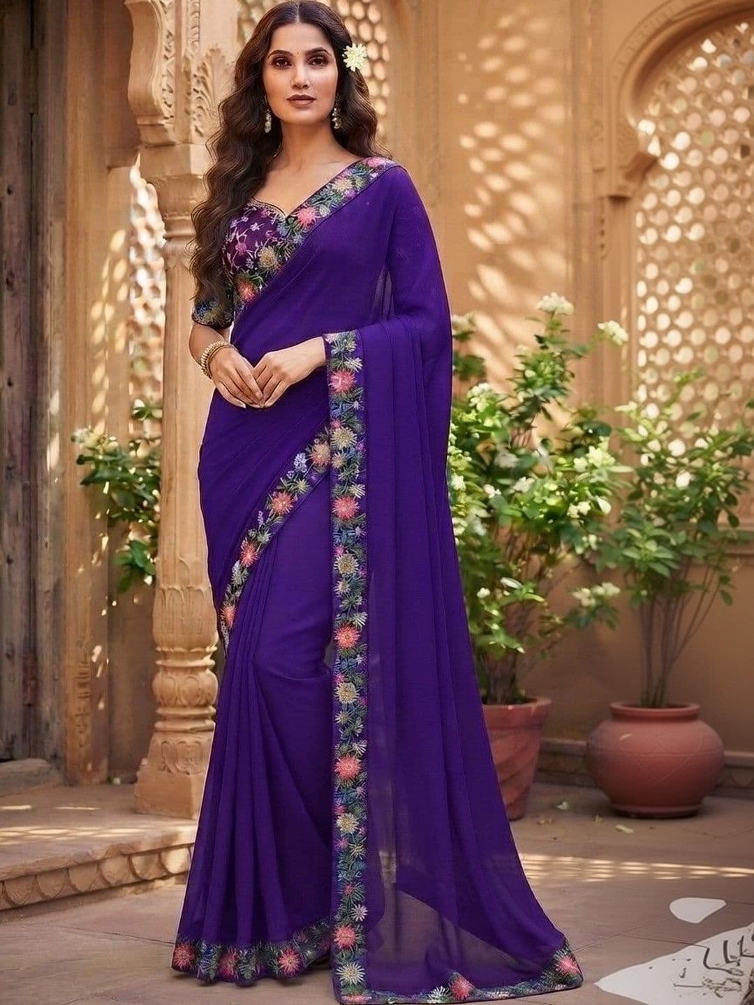 SmileyFashion Floral Embroidered Art Silk Saree thumbnail 4