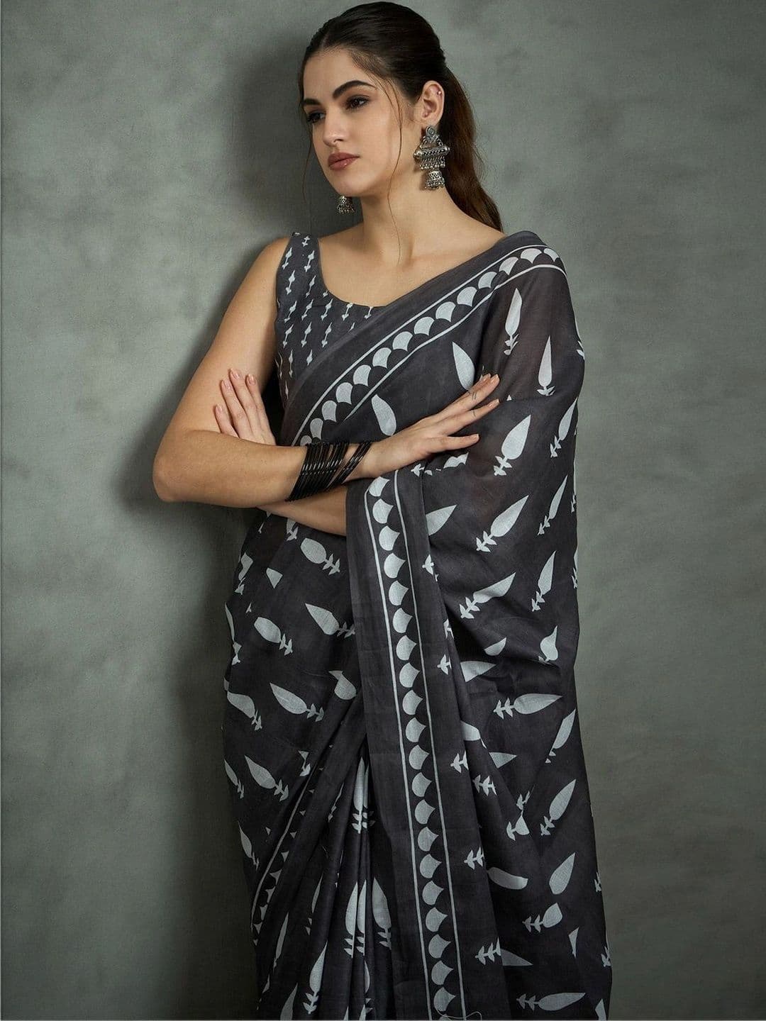 Sangria Bagh Designer Bagh Saree - view 1
