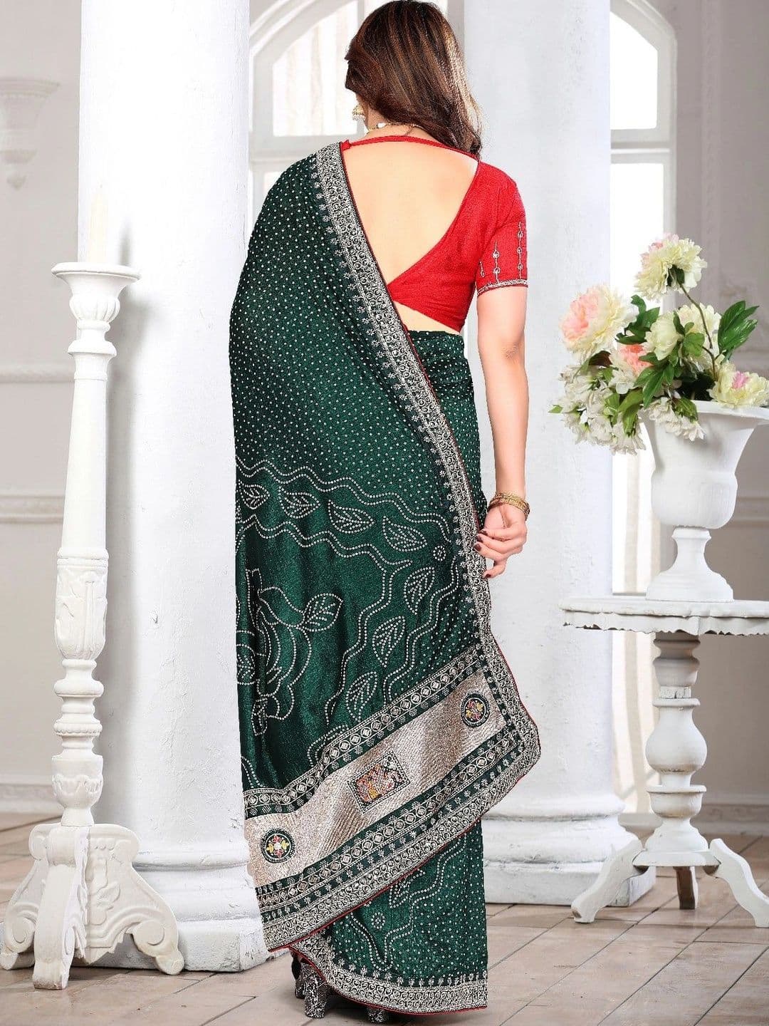 SmileyFashion Bandhani Embroidered Art Silk Designer Saree thumbnail 4