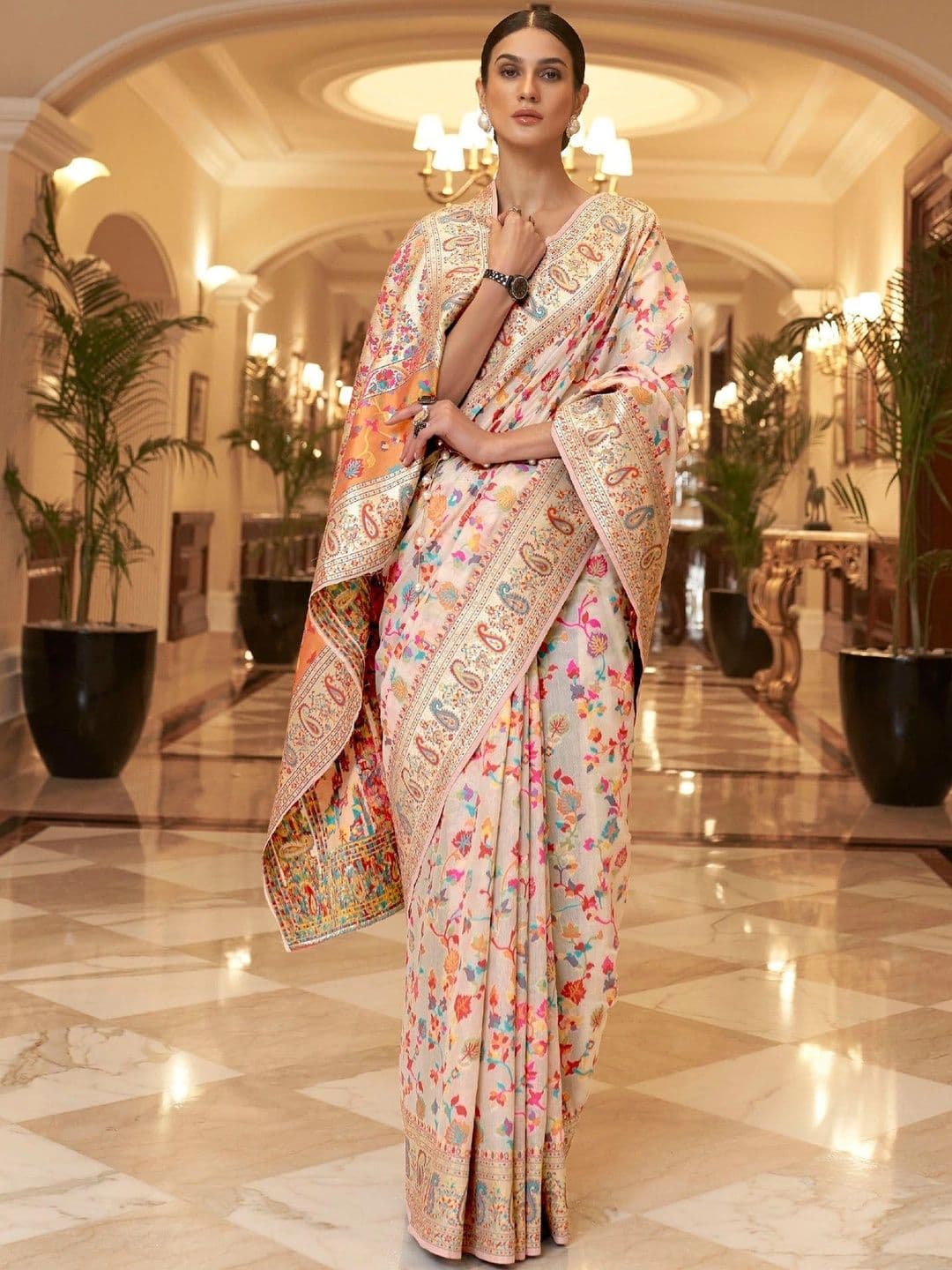 Sangria Women Woven Design Zari Pashmina Designer Chanderi Saree thumbnail 3