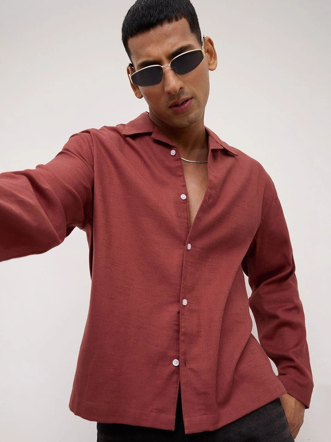 VASTRADO Men Classic Boxy Casual Shirt thumbnail 2