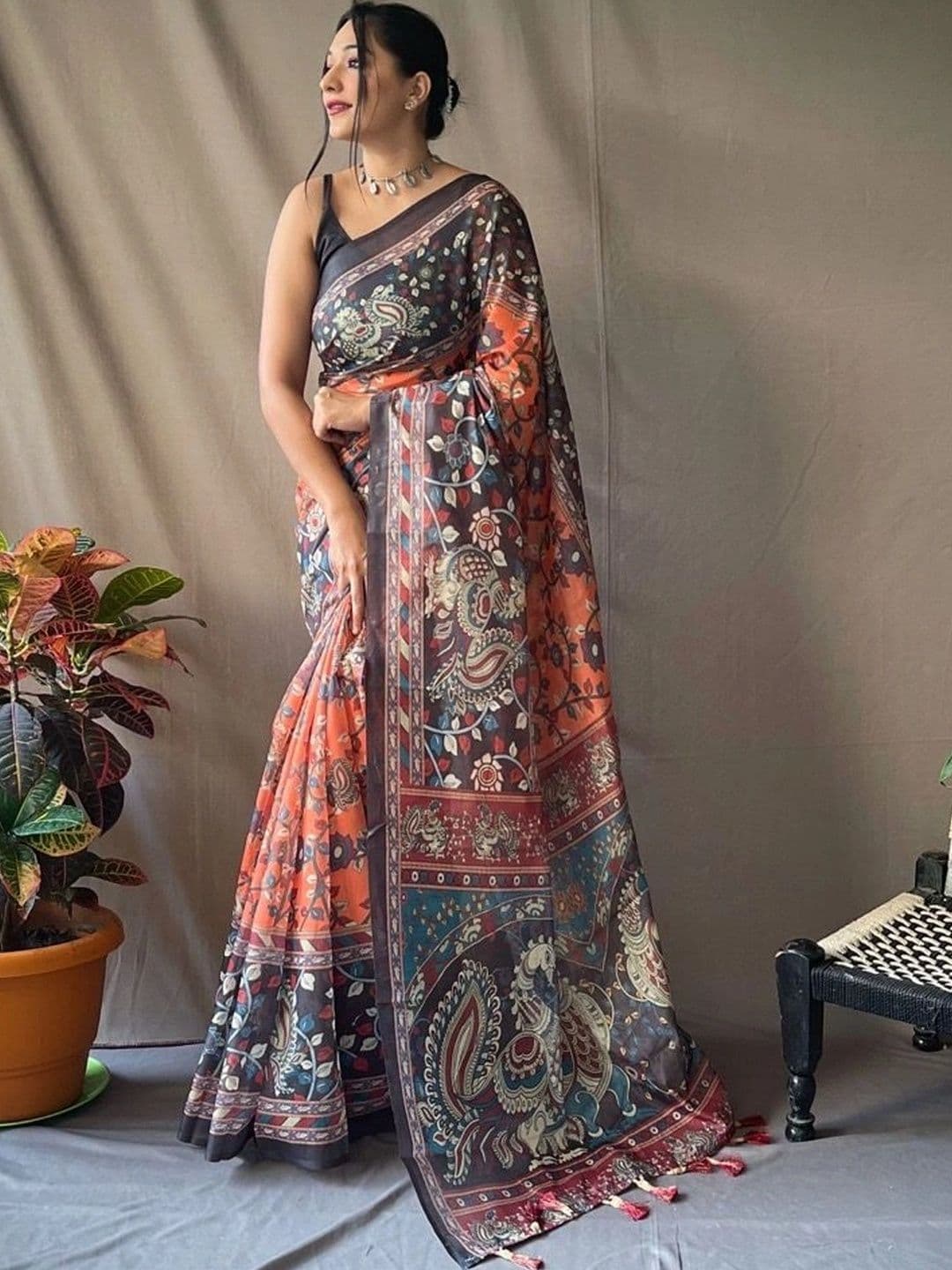 Mitera Kalamkari Print Saree thumbnail 2