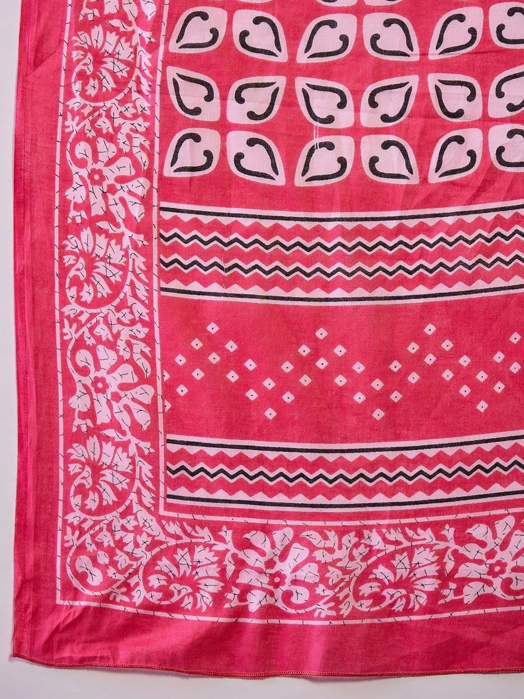 Sangria Bandhani Designer Bandhani Saree thumbnail 2