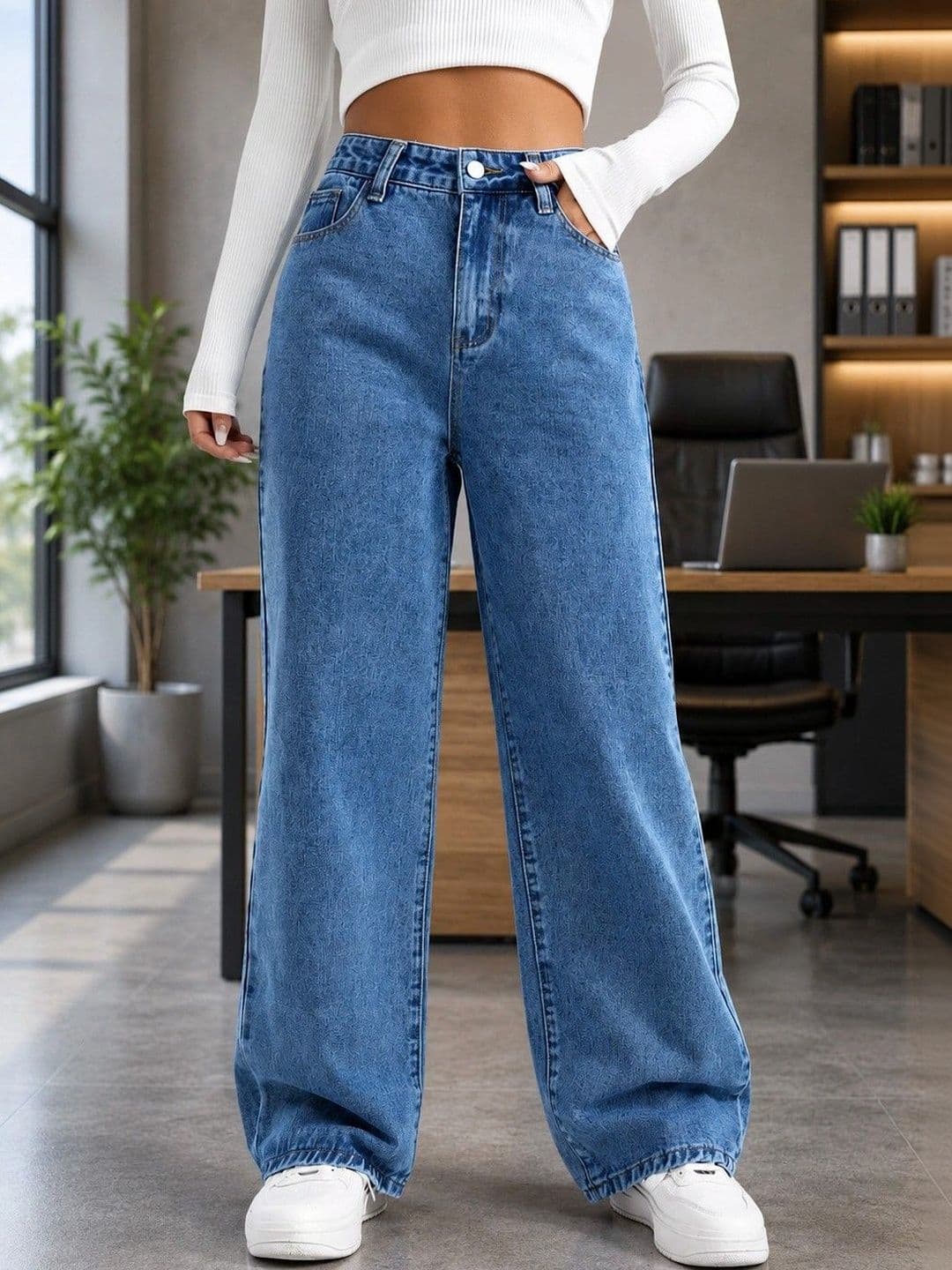 DENIMLOOK Women High-Rise Light Fade Jeans - view 1