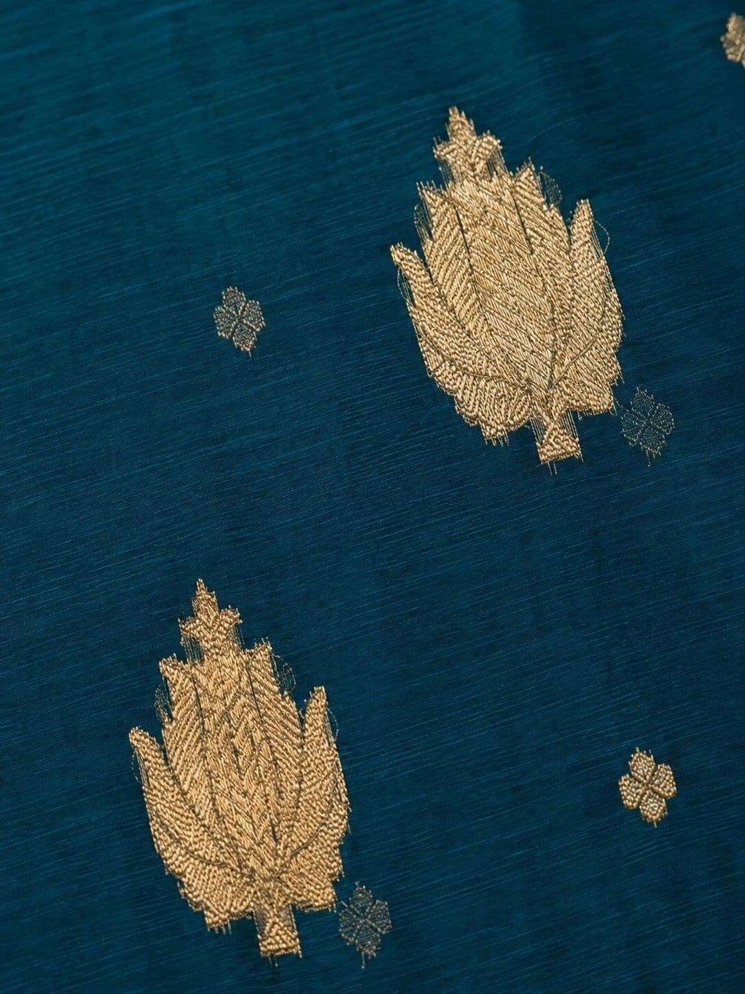 Krishna Tanna Unstitched Dress Material thumbnail 3