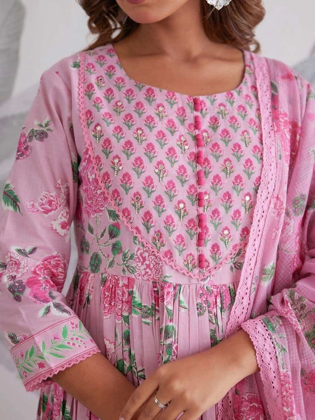 MARIONETTEFASHION Women Floral Printed Empire Pure Cotton Kurta with Trousers & With Dupatta thumbnail 5