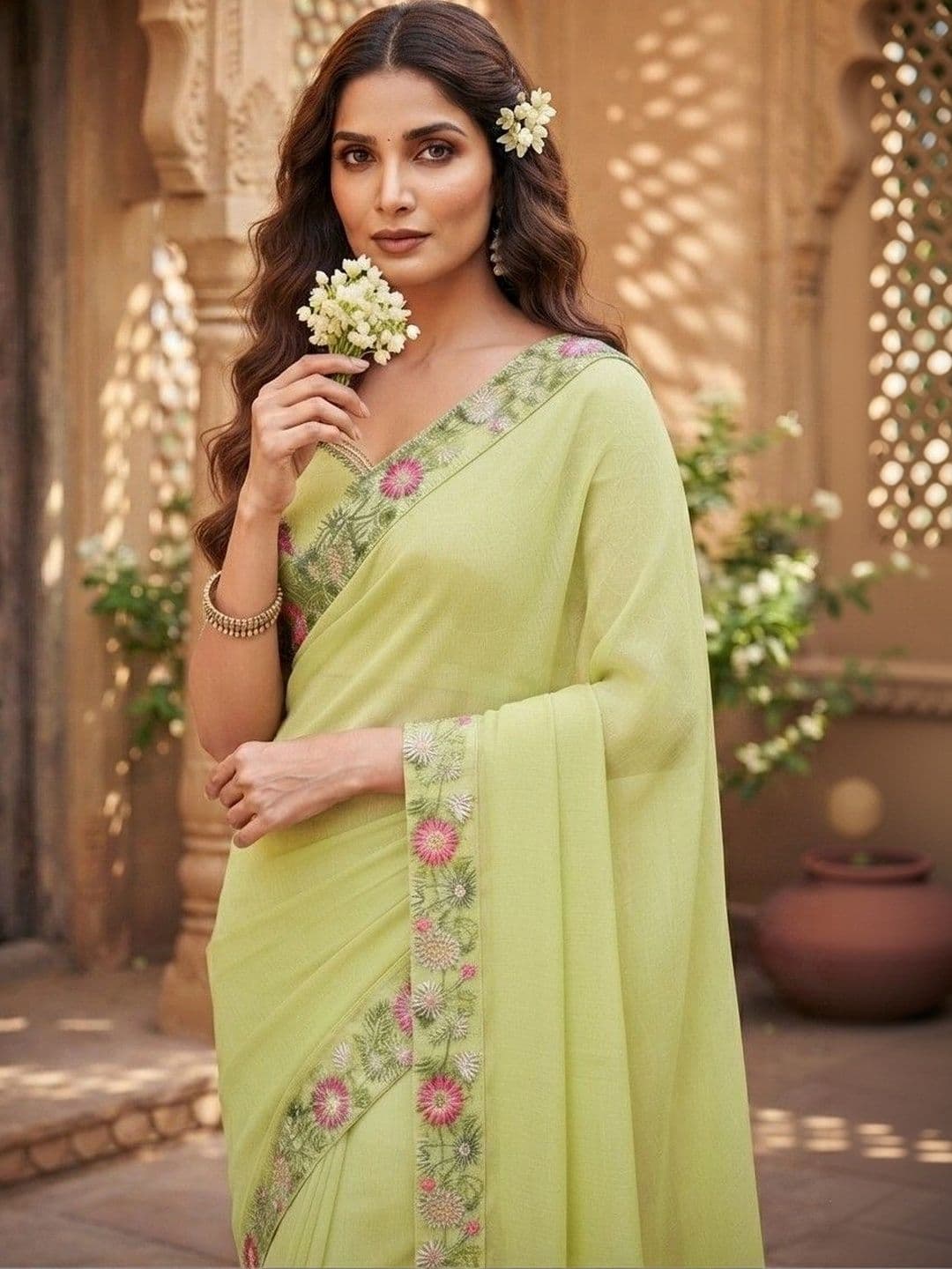 SmileyFashion Floral Embroidered Art Silk Saree thumbnail 3