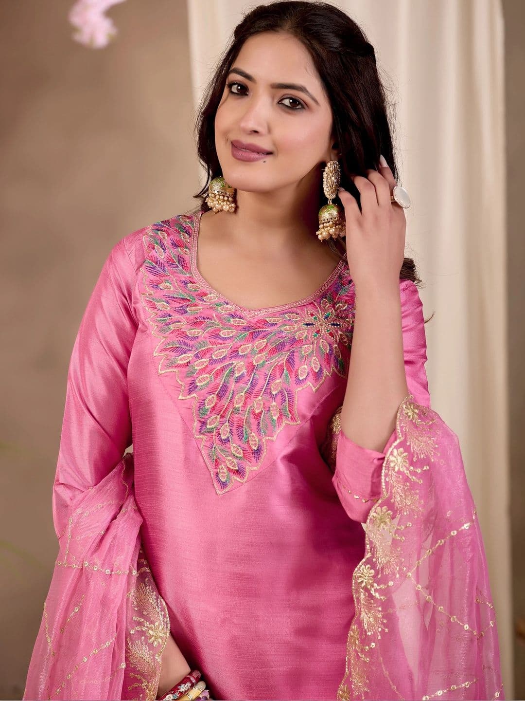 Sangria Women Ethnic Motifs Embroidered Regular Thread Work Kurta with Trousers & With Dupatta thumbnail 7