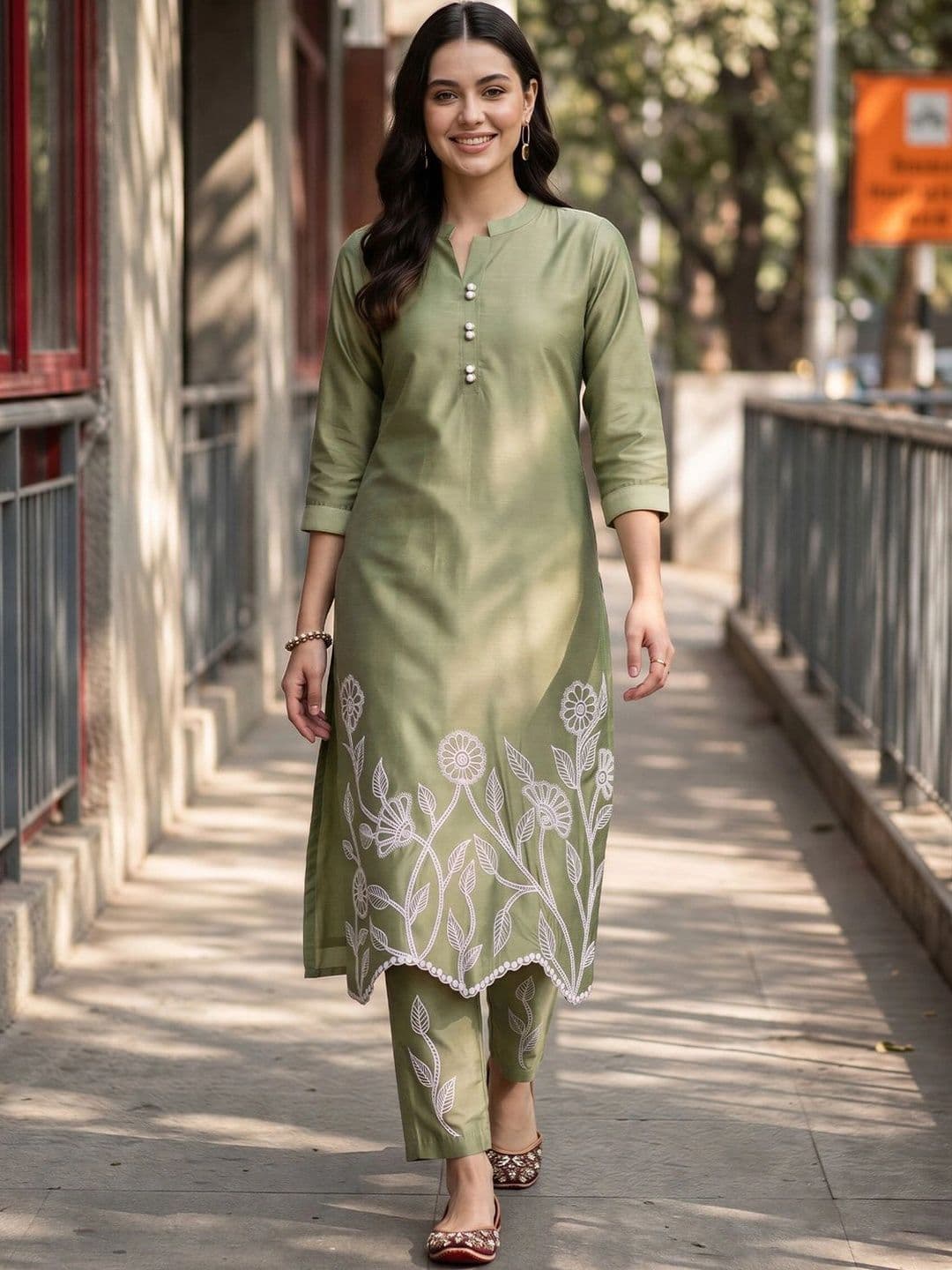 Indo Era Women Floral Embroidered Regular Thread Work Kurta with Trousers - view 1