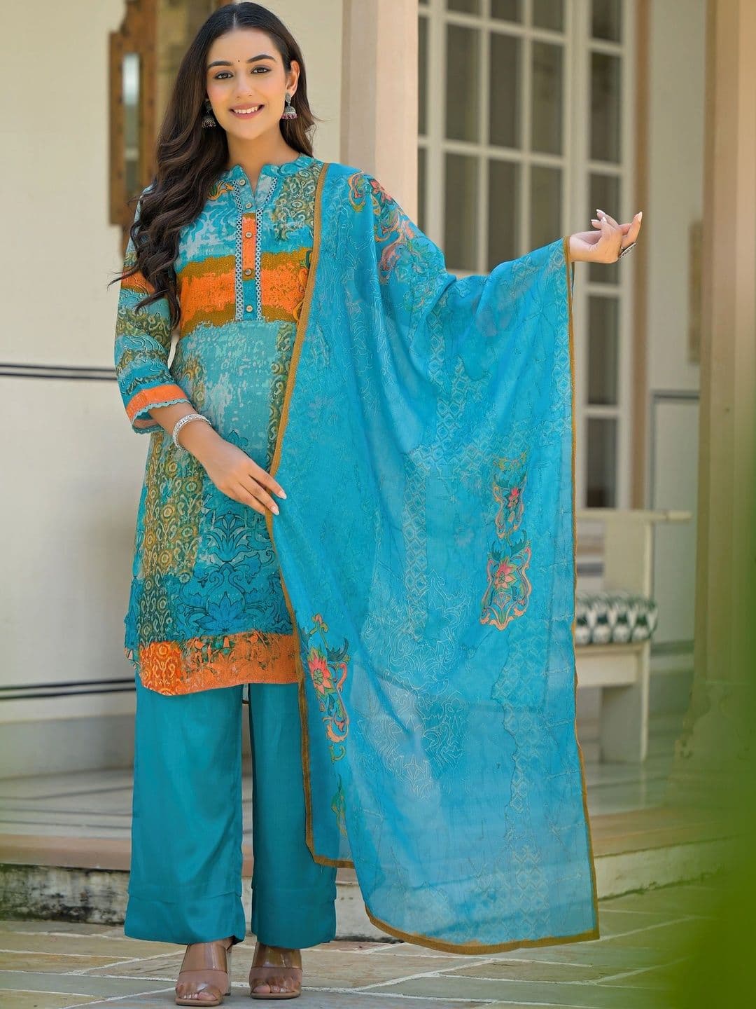 Bairaas Women Printed Straight Kurta with Palazzos And Dupatta - view 1