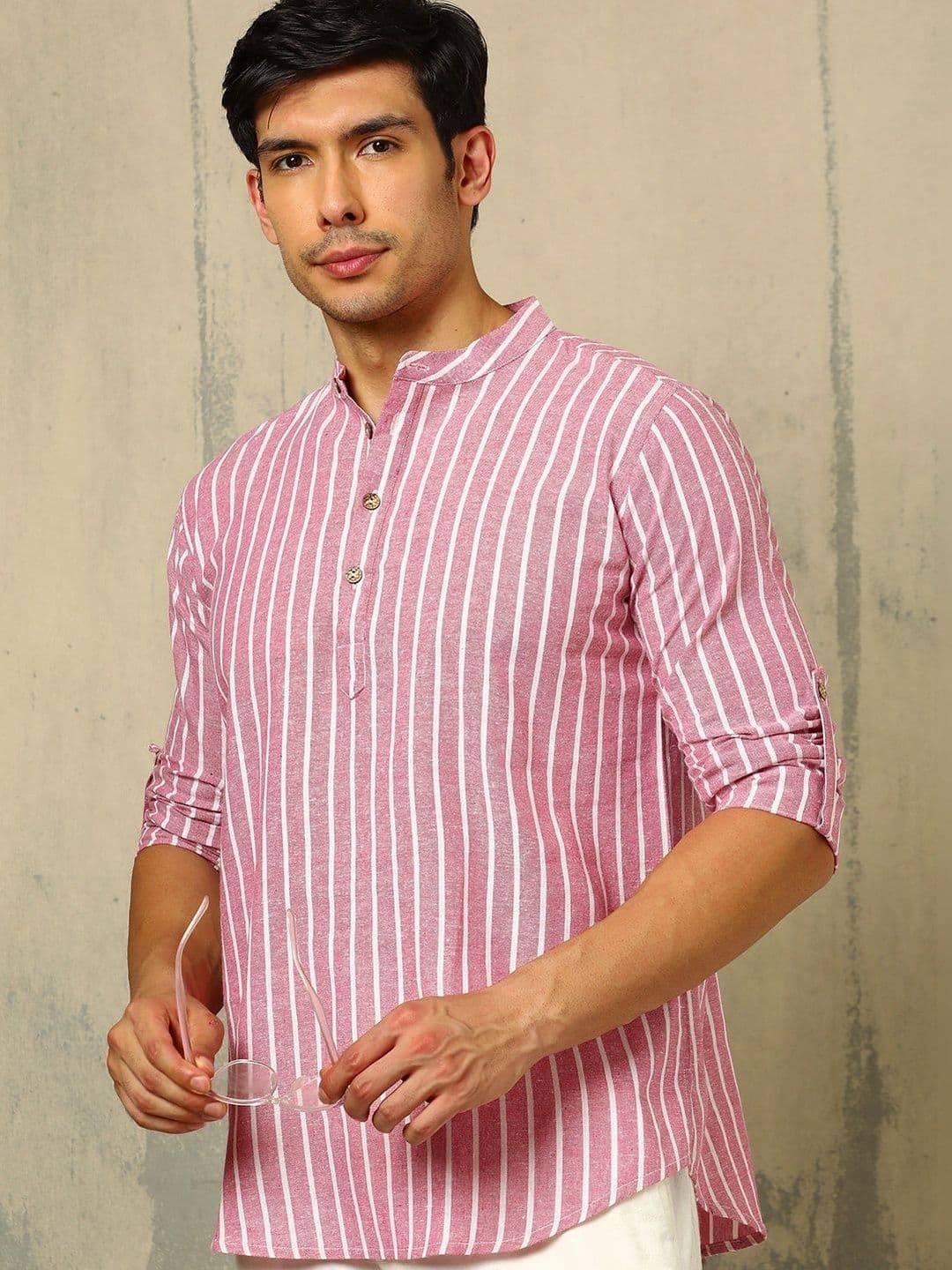 Anouk Woven Design Striped Cotton Handloom Mandarin Collar Short Kurta - view 1