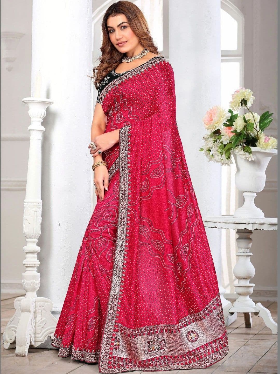 SmileyFashion Bandhani Embroidered Art Silk Designer Saree thumbnail 4