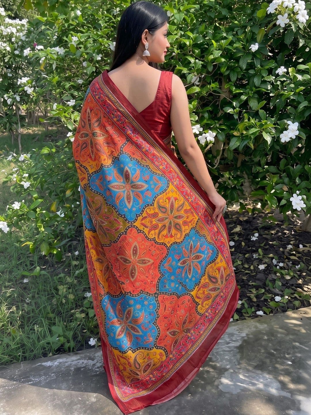 IndianRang Paisley Linen Blend Designer Saree thumbnail 3