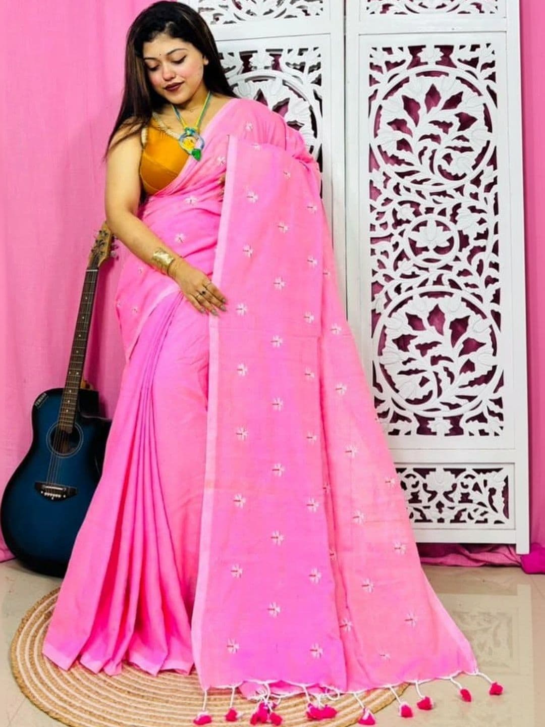 BongAp Floral Khadi Saree thumbnail 3