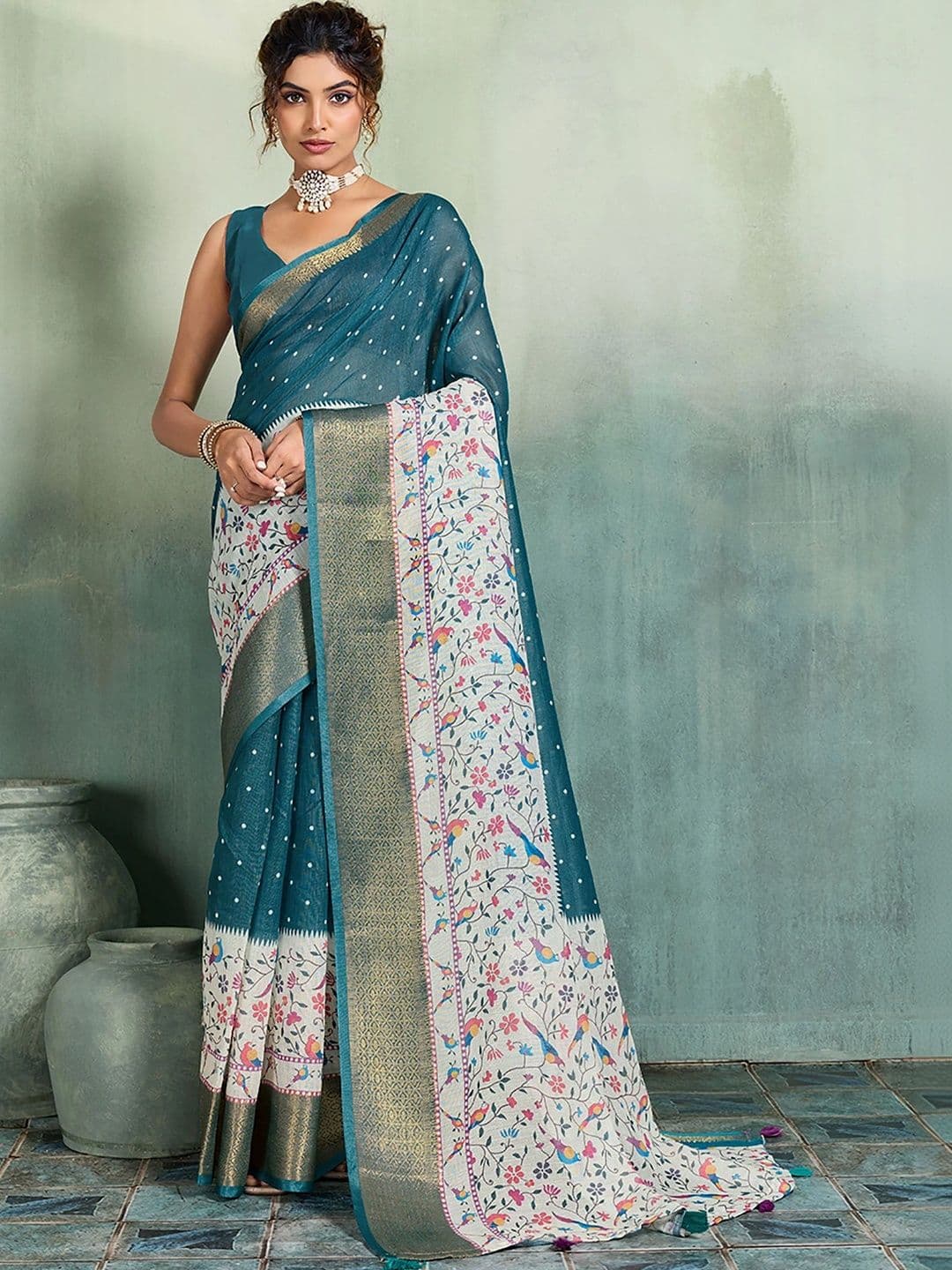 AMRUTKALA SAREES Floral Designer Block Print Saree - view 1