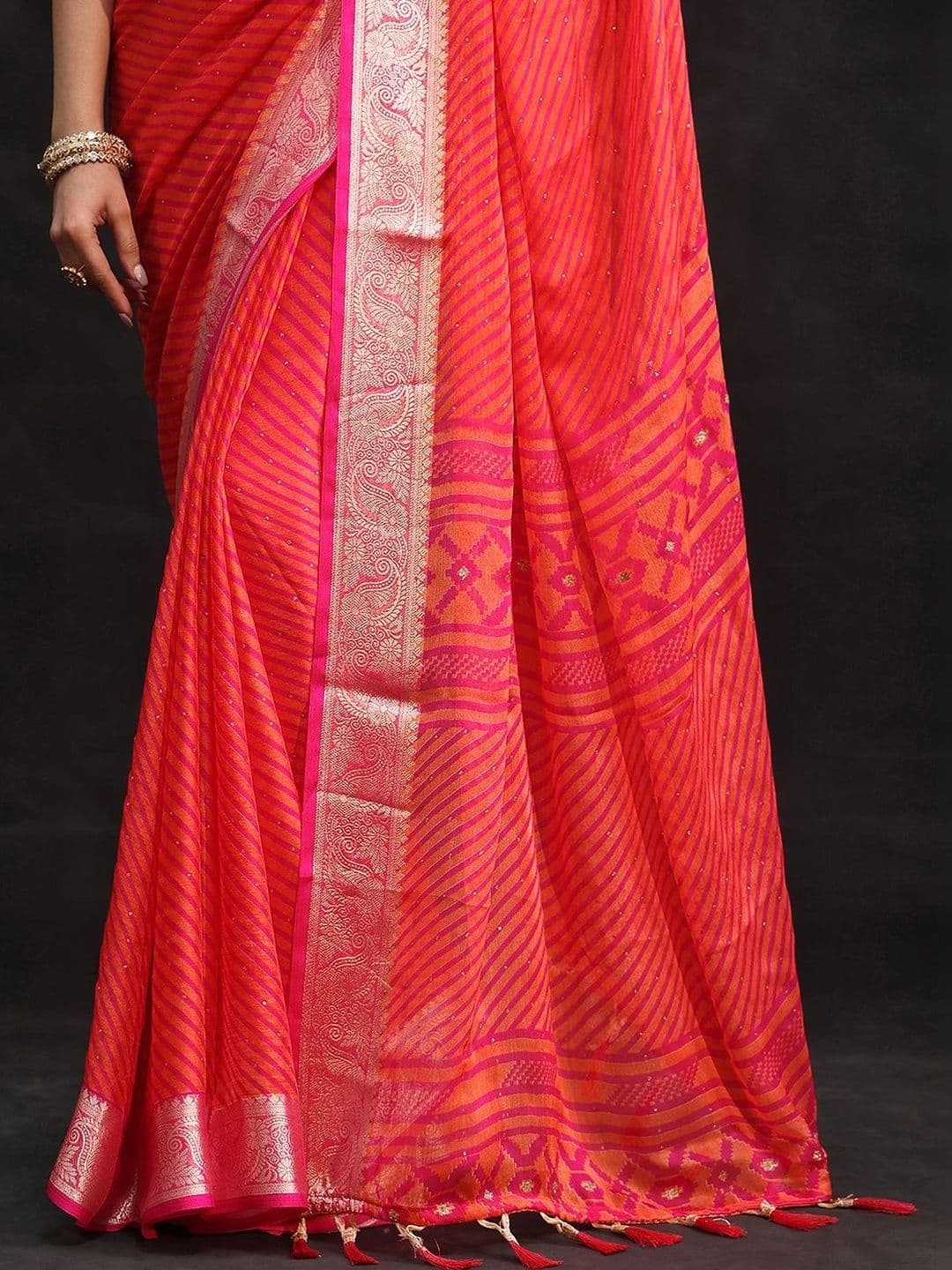Libas Striped Pure Chiffon Saree thumbnail 6