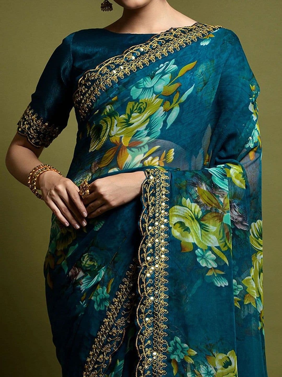 Peachmode Floral Embroidered Poly Georgette Saree thumbnail 6