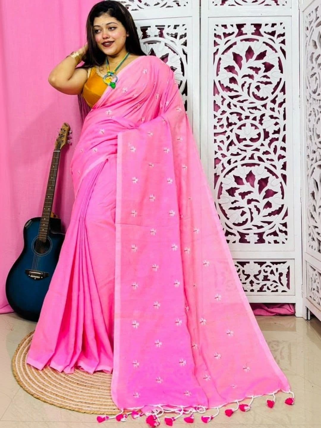 BongAp Floral Khadi Saree - view 1