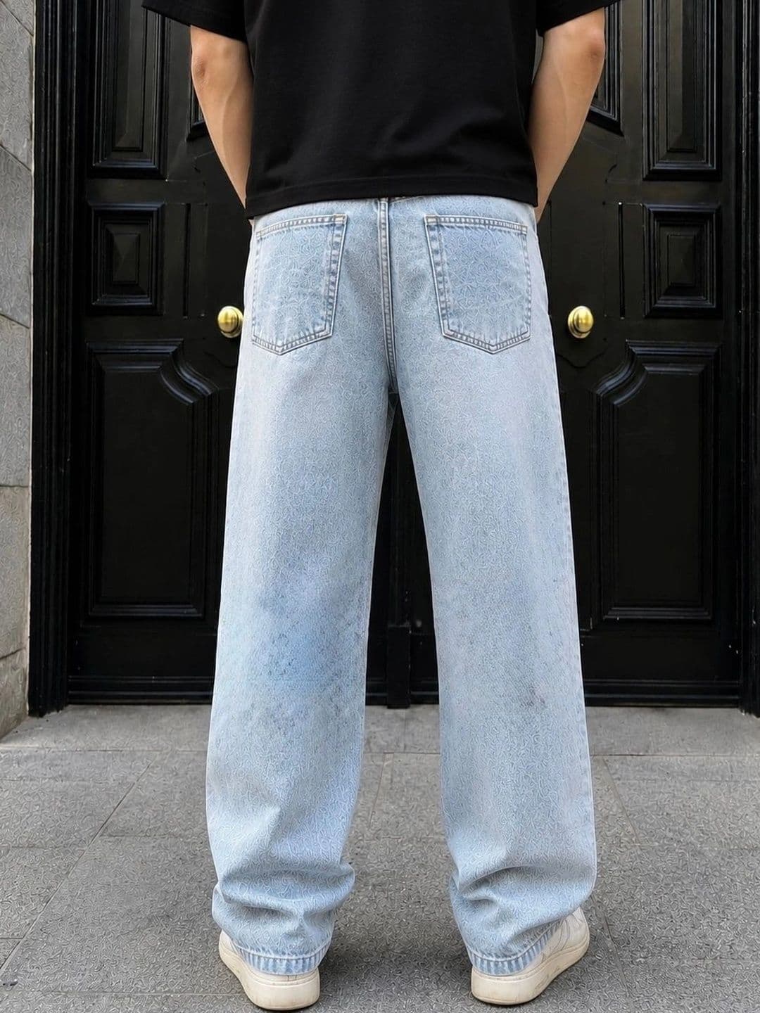 MQ Denim Men Straight Fit Mid-Rise Light Fade Jeans thumbnail 3