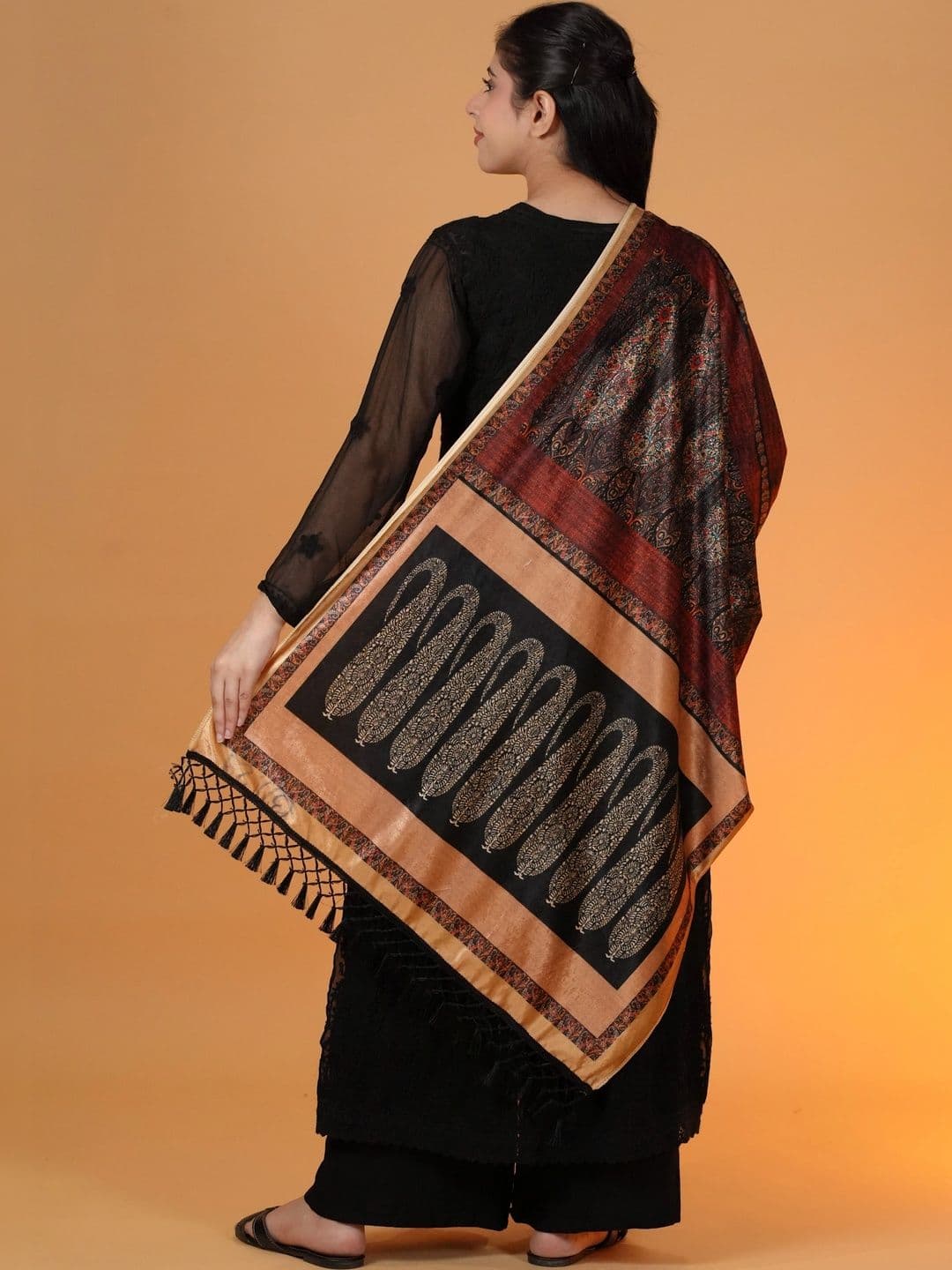 SHIFNEEN Women Ethnic Motifs Printed Velvet Shawl thumbnail 5