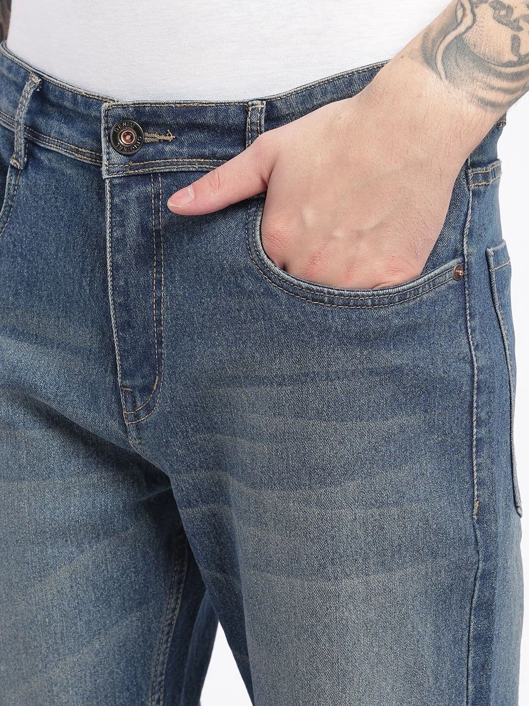 zayla Men Jean Regular Fit Mid-Rise Light Fade Stretchable Jeans thumbnail 6