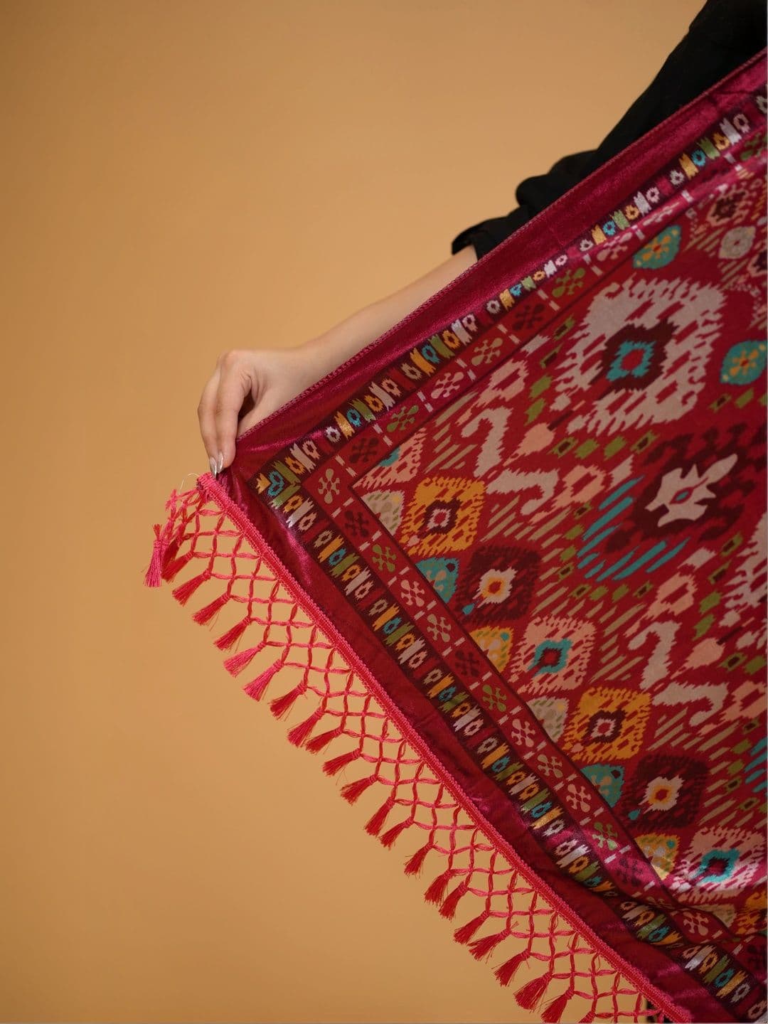 SHIFNEEN Women Ethnic Motifs Printed Velvet Shawl thumbnail 2