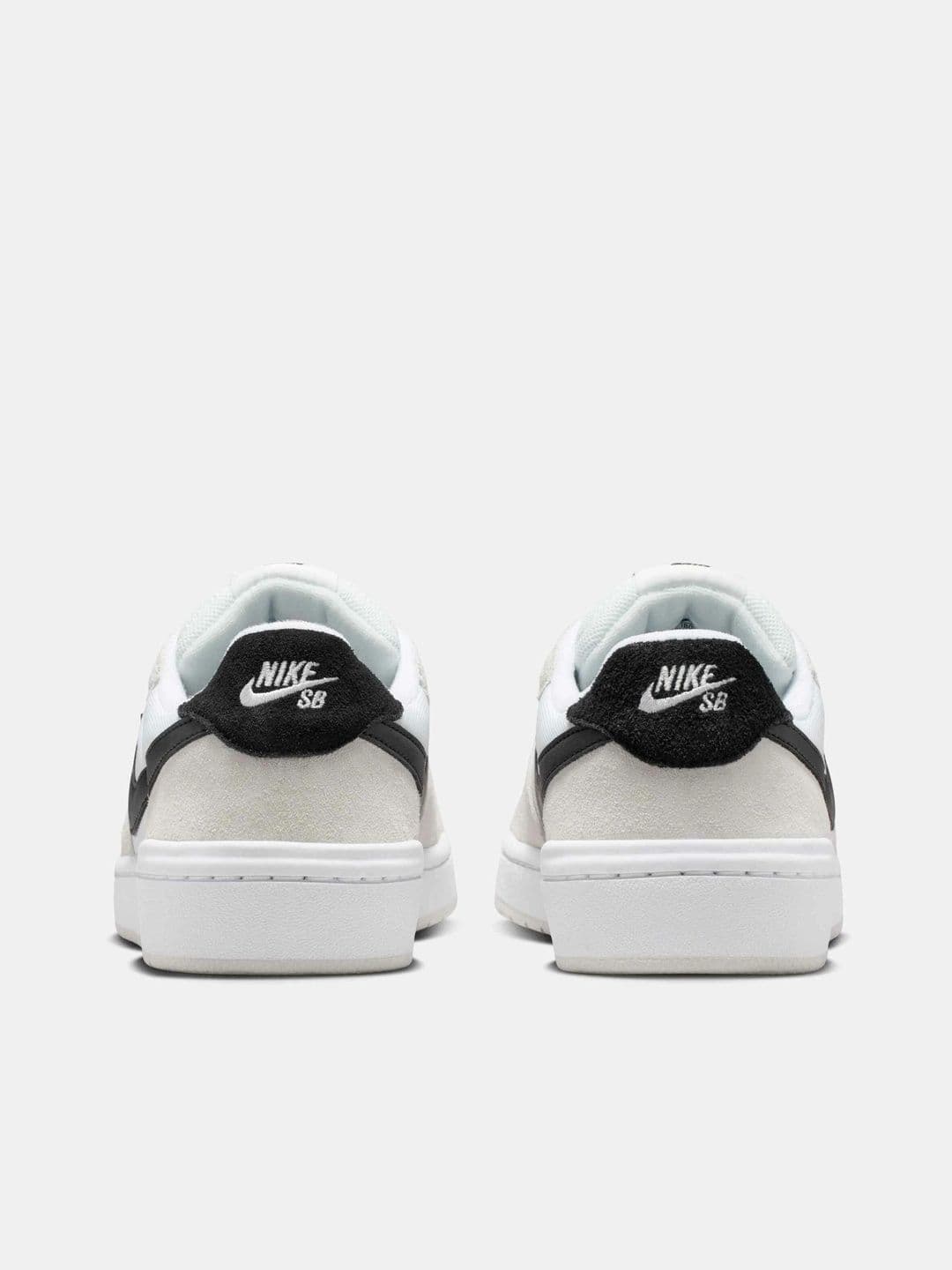 Nike SB Code 58 Skate Shoes thumbnail 3