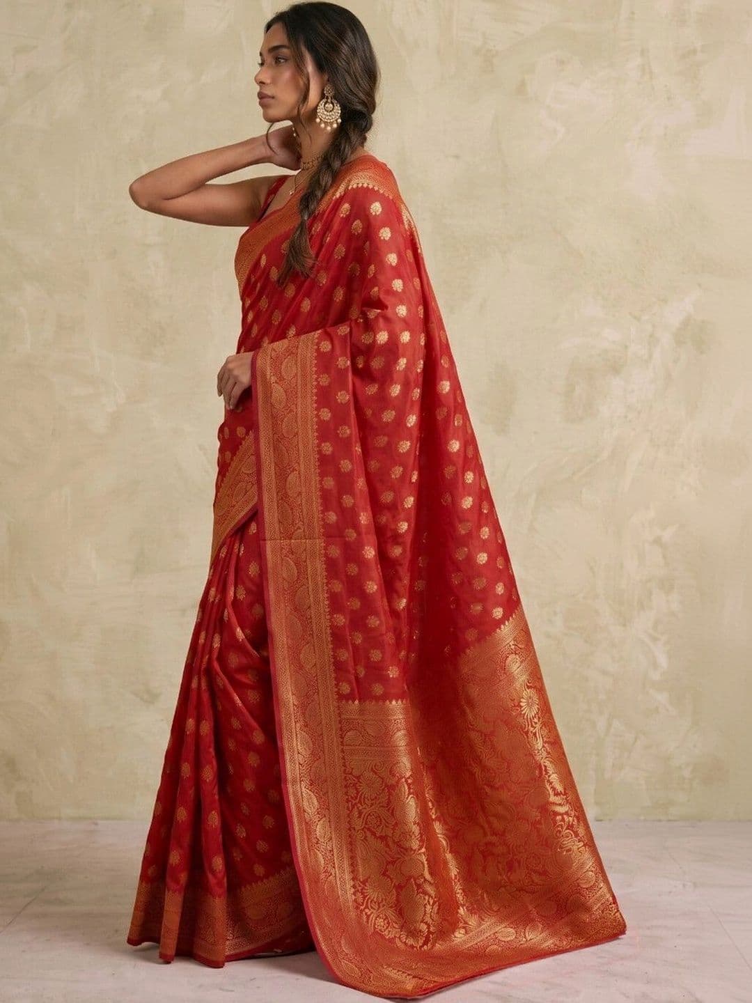SAARA Woven Design Art Silk Saree thumbnail 4