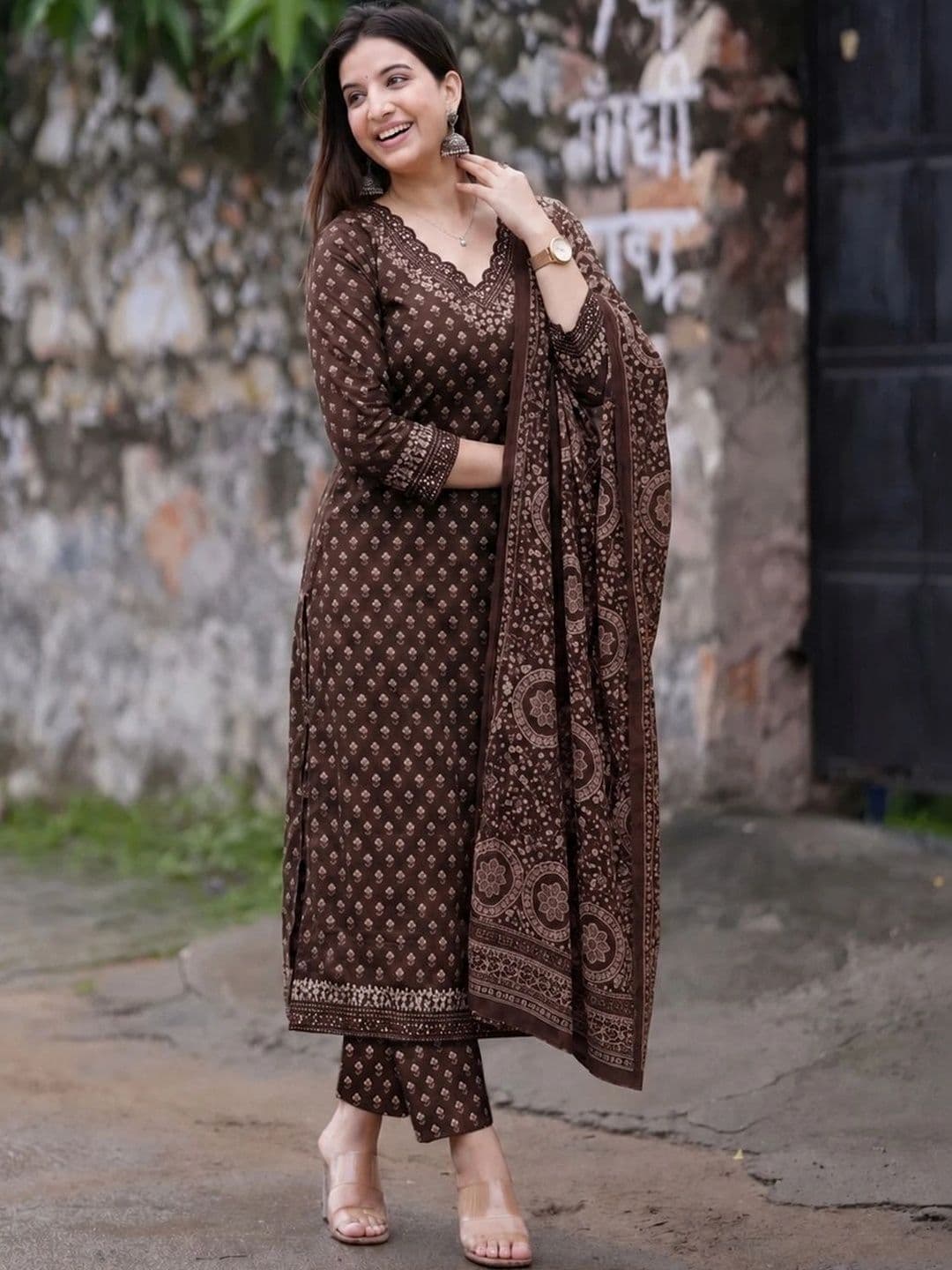 GoSriKi Women Ethnic Motifs Printed Regular Kurta with Trousers & With Dupatta thumbnail 3
