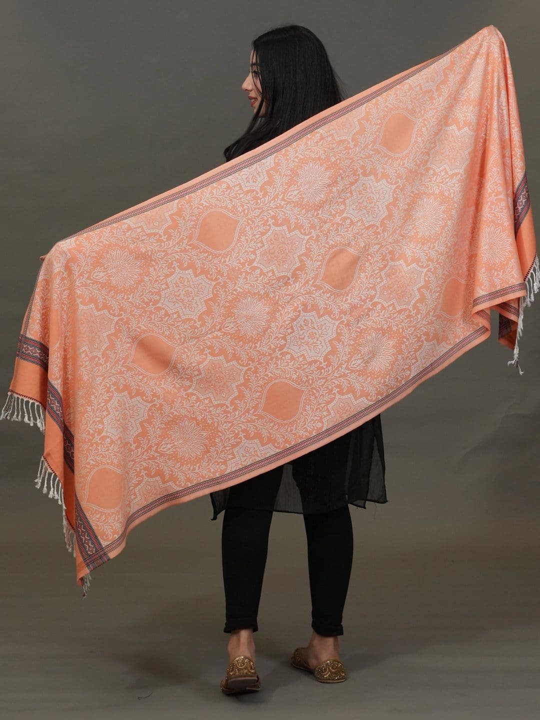 SHIFNEEN Women Ethnic Motifs Printed Acrylic Shawl thumbnail 3