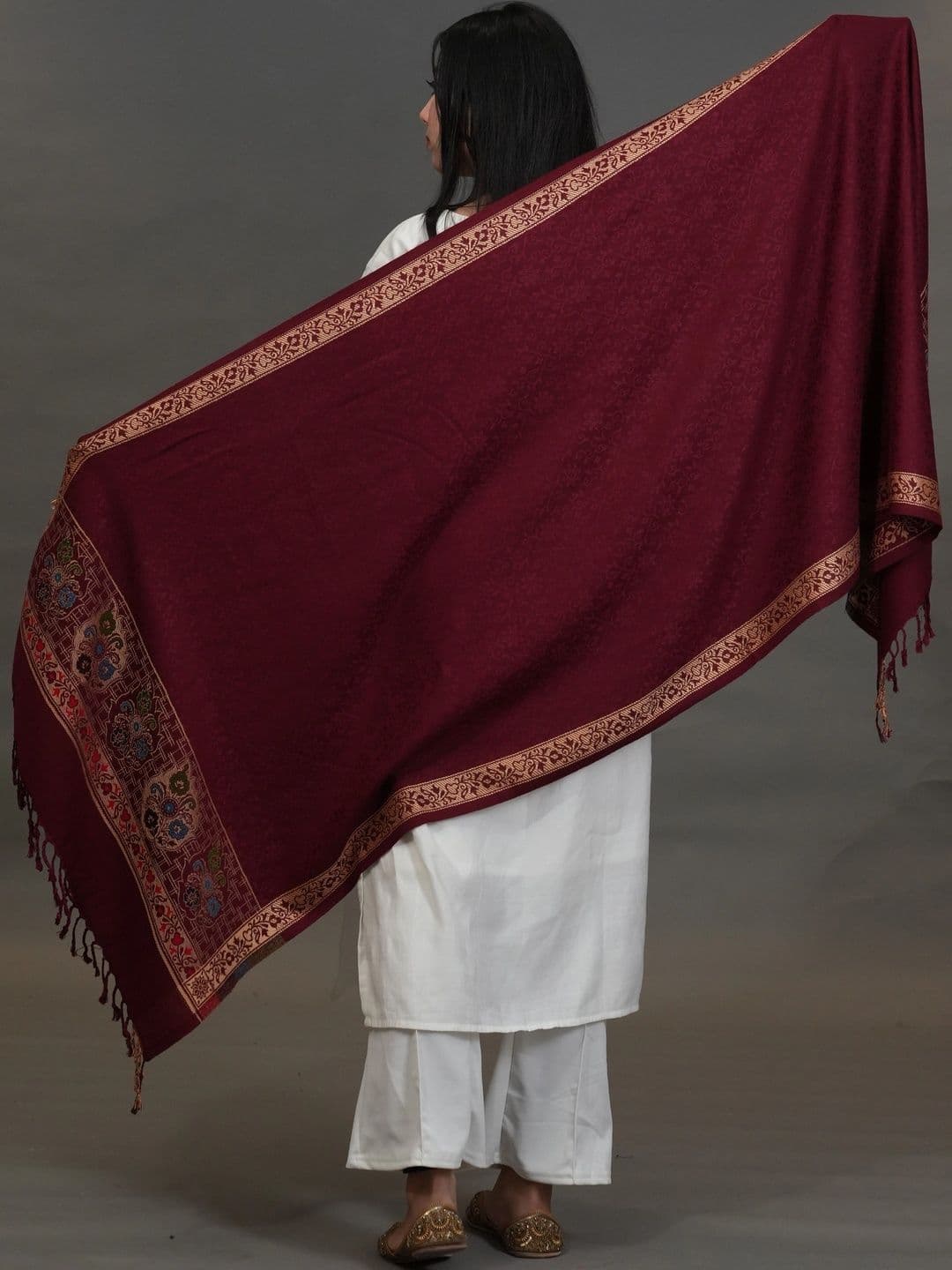 SHIFNEEN Women Ethnic Motifs Woven Design Acrylic Shawl thumbnail 5