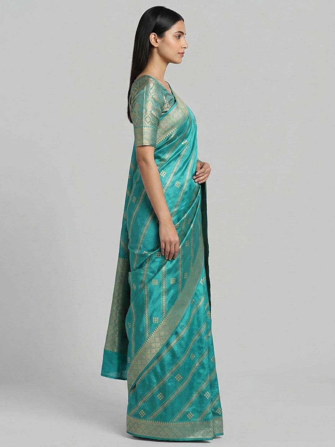 Peachmode Ethnic Motifs Woven Design Zari Silk Blend Saree thumbnail 4