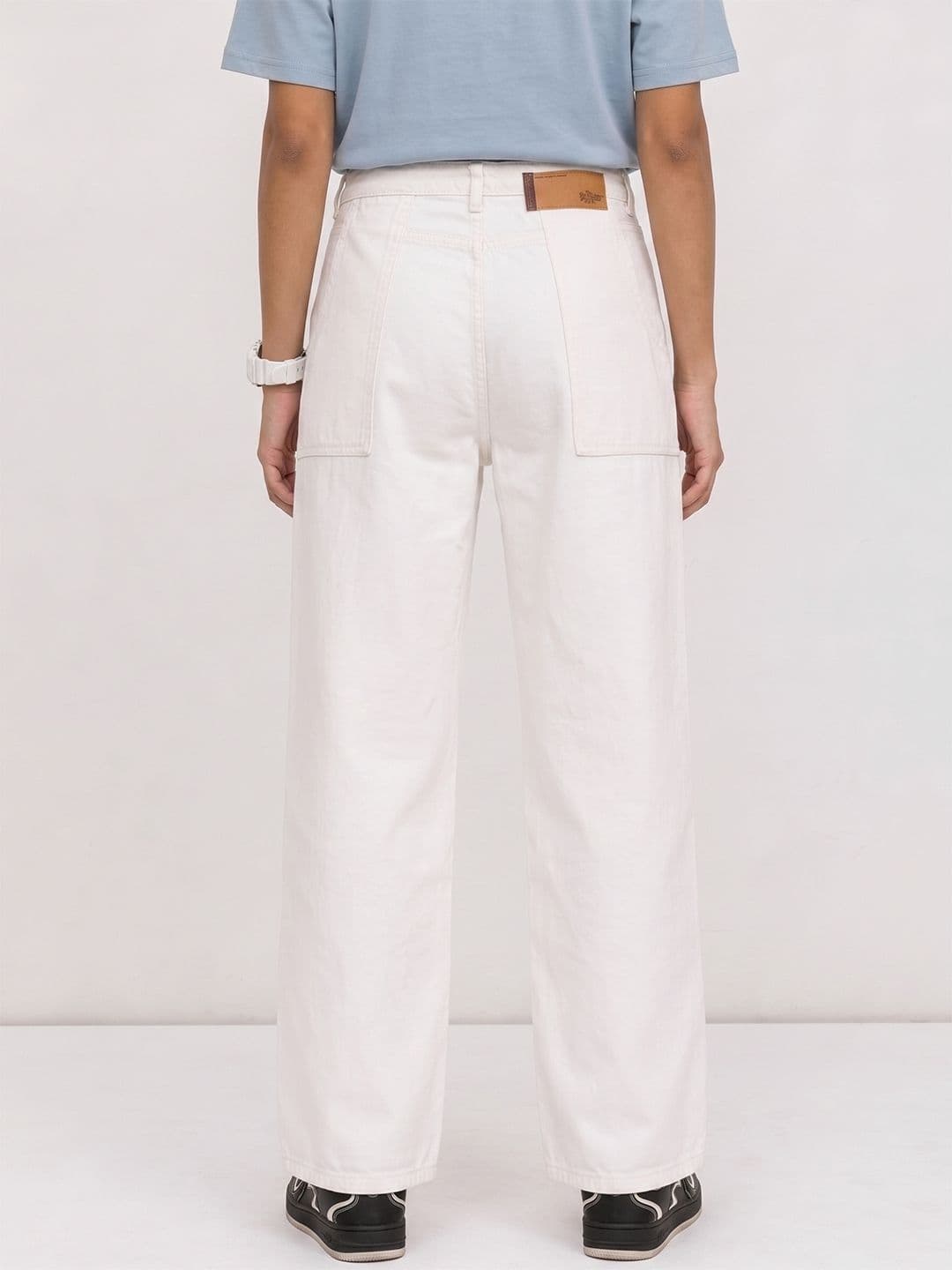 The Roadster Life Co. Women Wide Leg Pure Cotton Jeans thumbnail 4