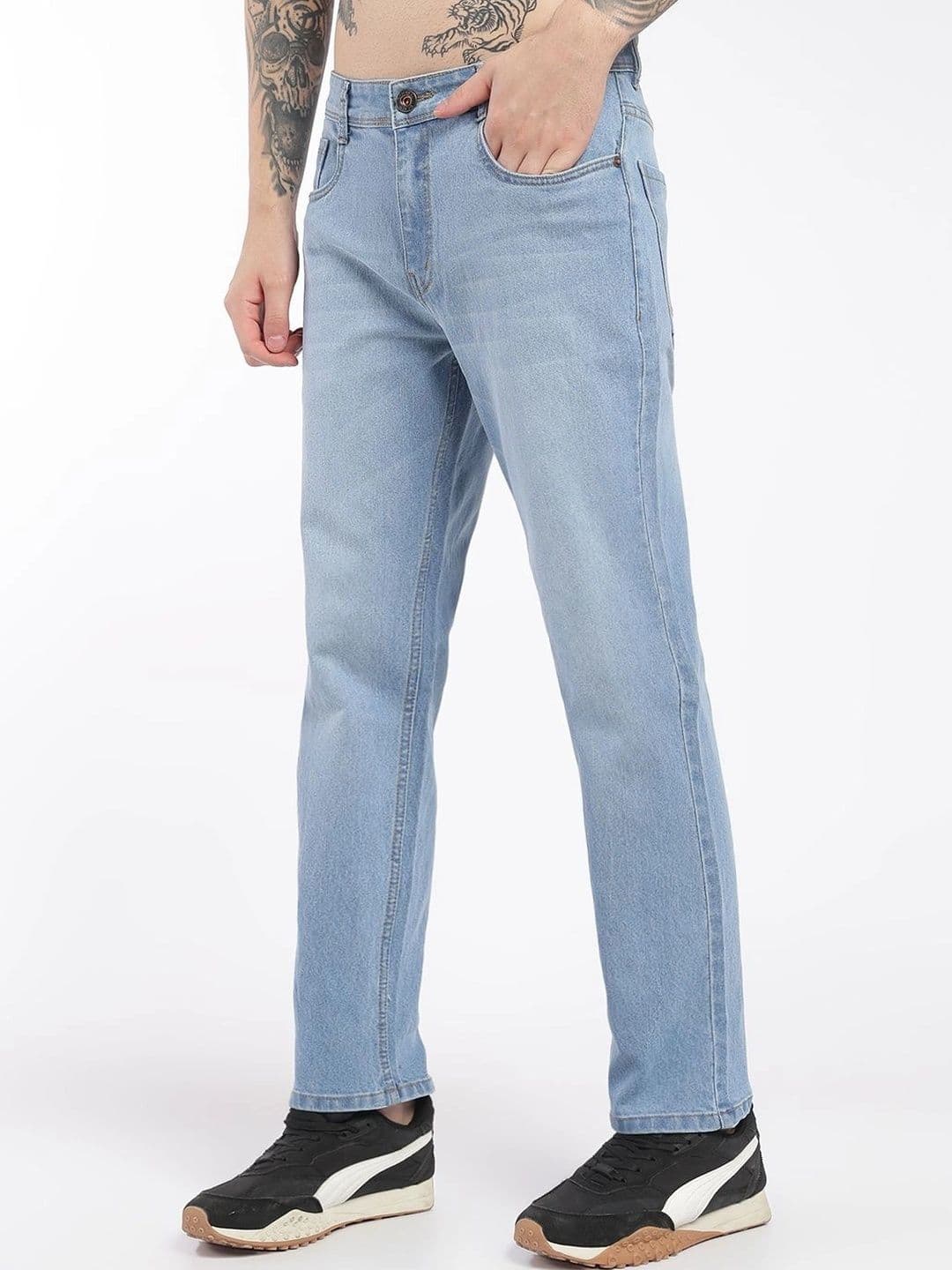 zayla Men Jean Regular Fit Mid-Rise Light Fade Stretchable Jeans thumbnail 3