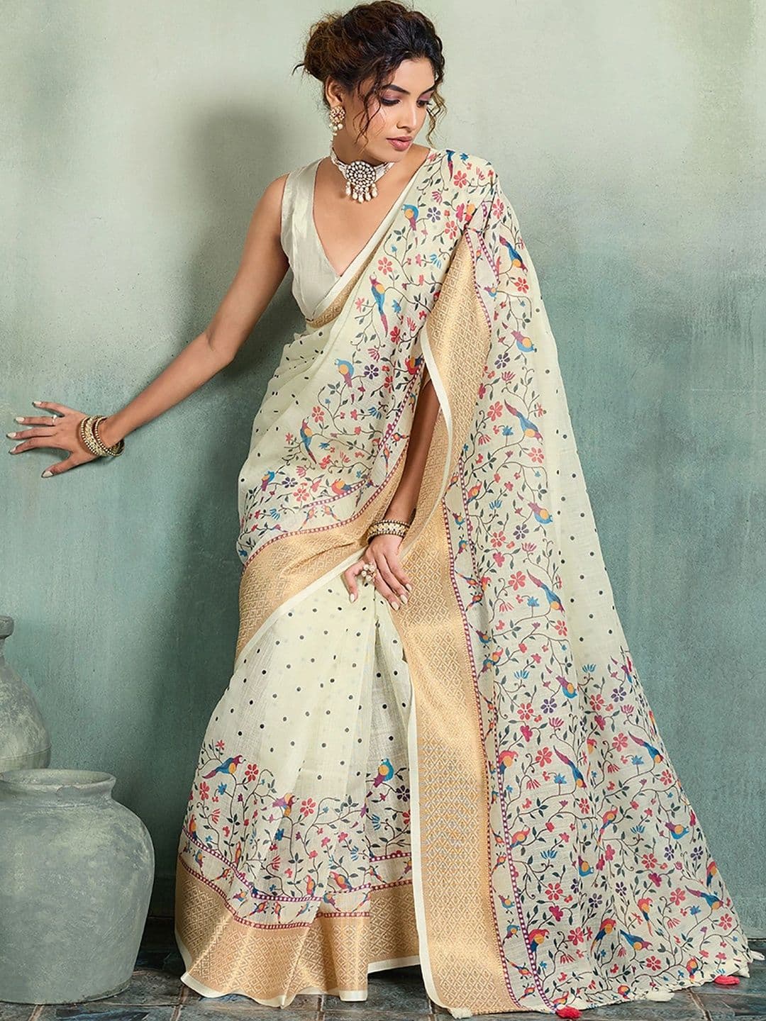 AMRUTKALA SAREES Designer Block Print Saree thumbnail 3