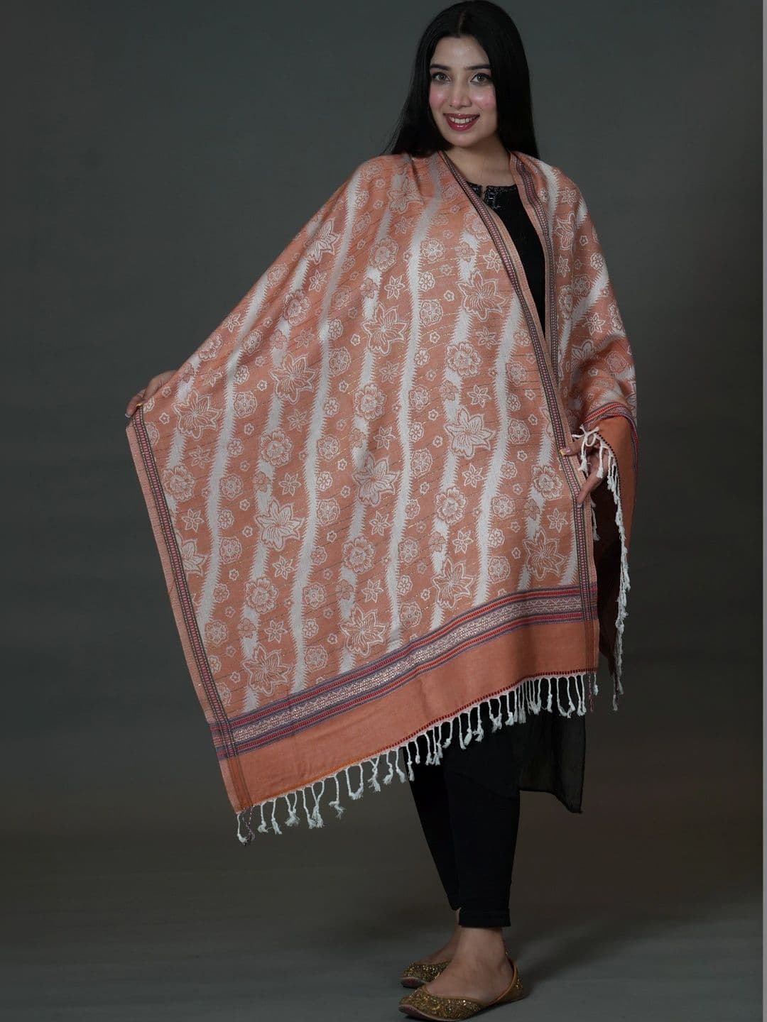 SHIFNEEN Women Floral Printed Acrylic Shawl thumbnail 5