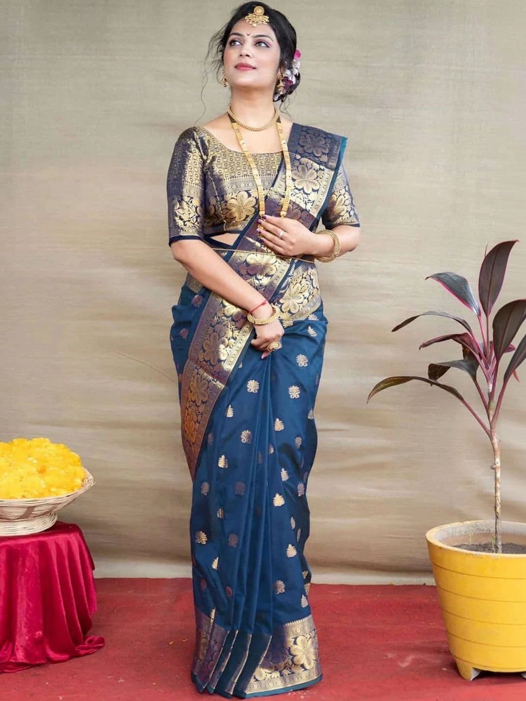 ADIANADI Zari Silk Cotton Banarasi Saree - view 1