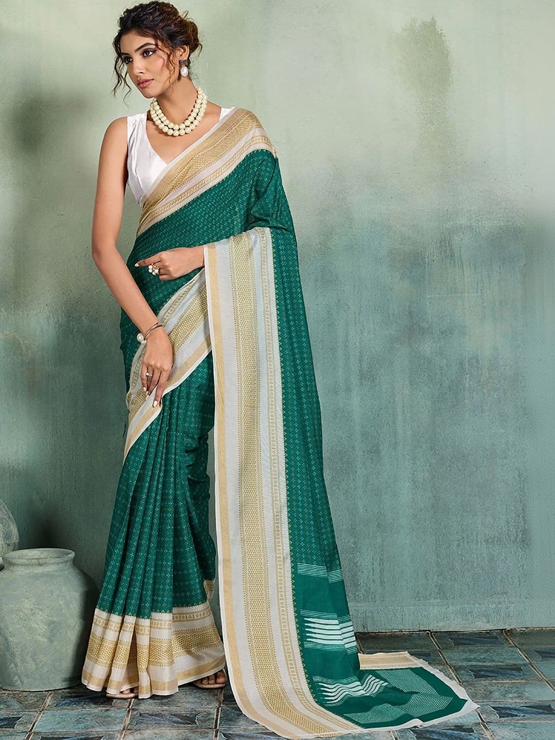 AMRUTKALA SAREES Woven Design Designer Block Print Saree - view 1