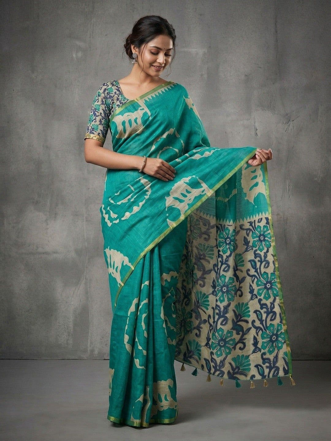 Peachmode Abstract Printed Linen Blend Saree thumbnail 2