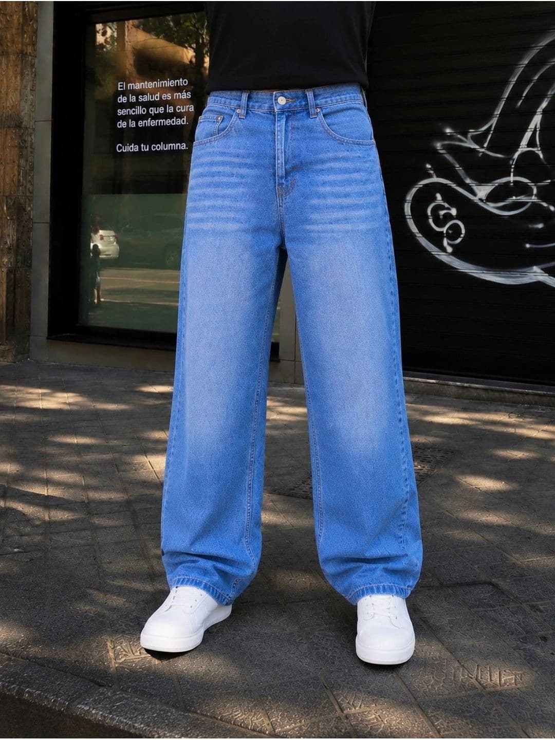 MQ Denim Men Straight Fit Mid-Rise Light Fade Jeans - view 1
