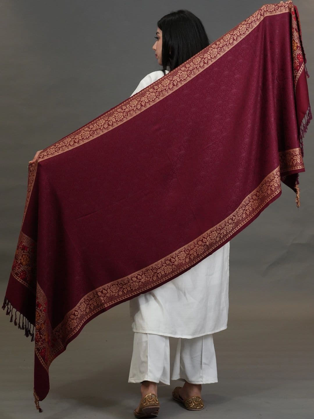 SHIFNEEN Women Ethnic Motifs Woven Design Acrylic Shawl thumbnail 4