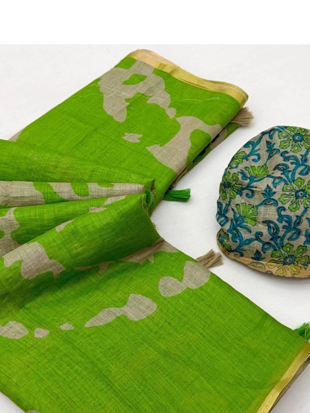 Peachmode Floral Linen Blend Saree thumbnail 3