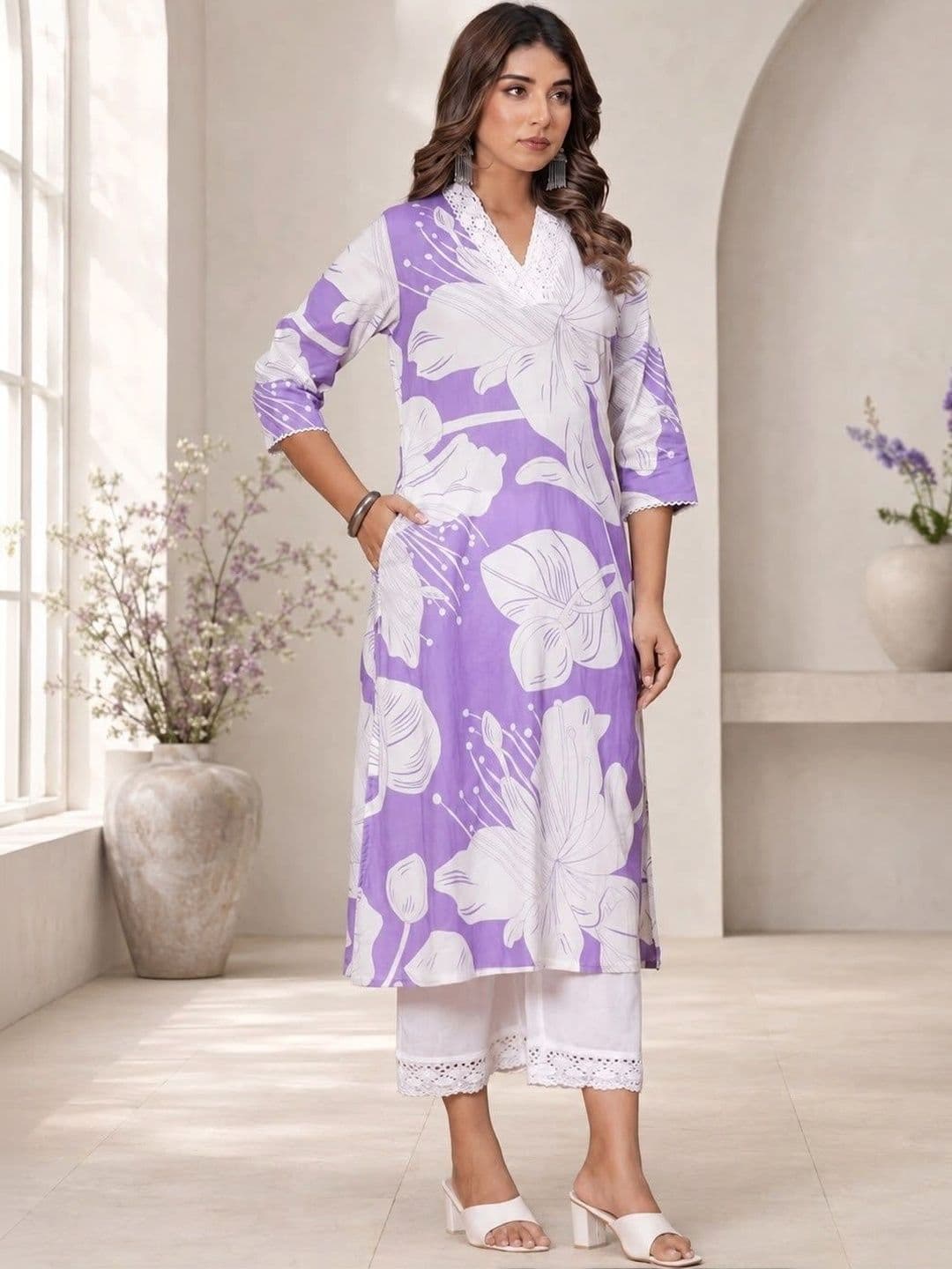 Sangria Women Floral Printed Floral Kurta thumbnail 4