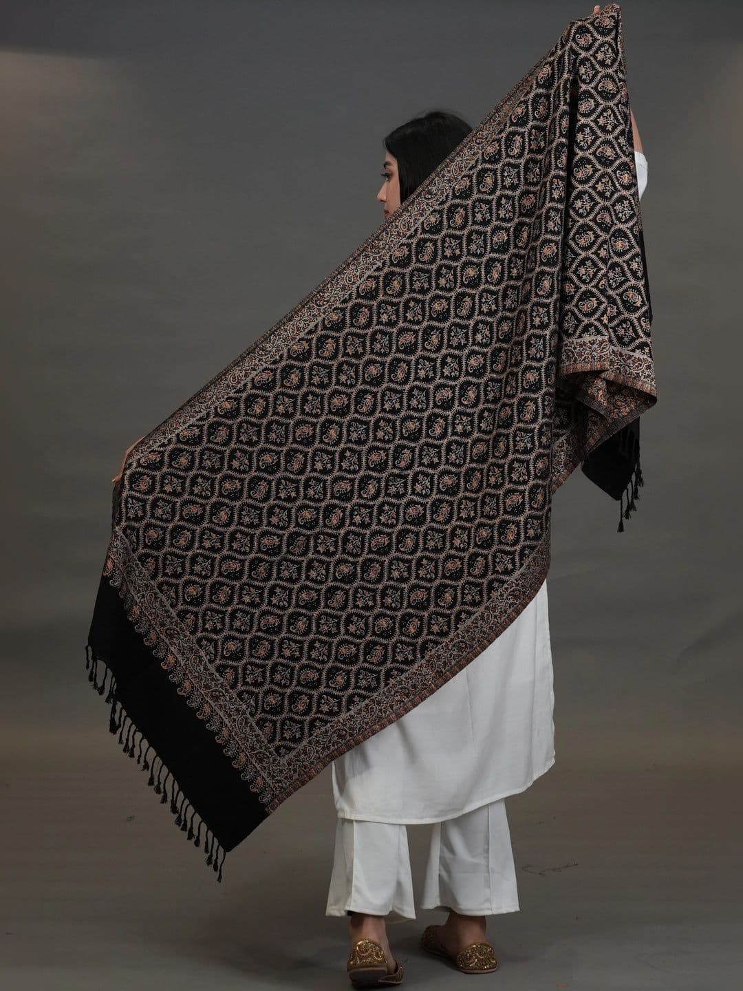 SHIFNEEN Women Ethnic Motifs Embroidered Acrylic Shawl thumbnail 5